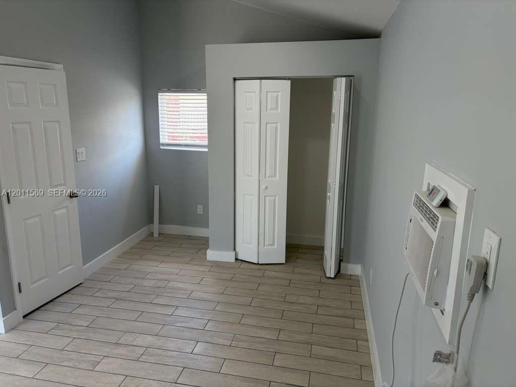 1870 Lakeview Road 1 Property Photo 6