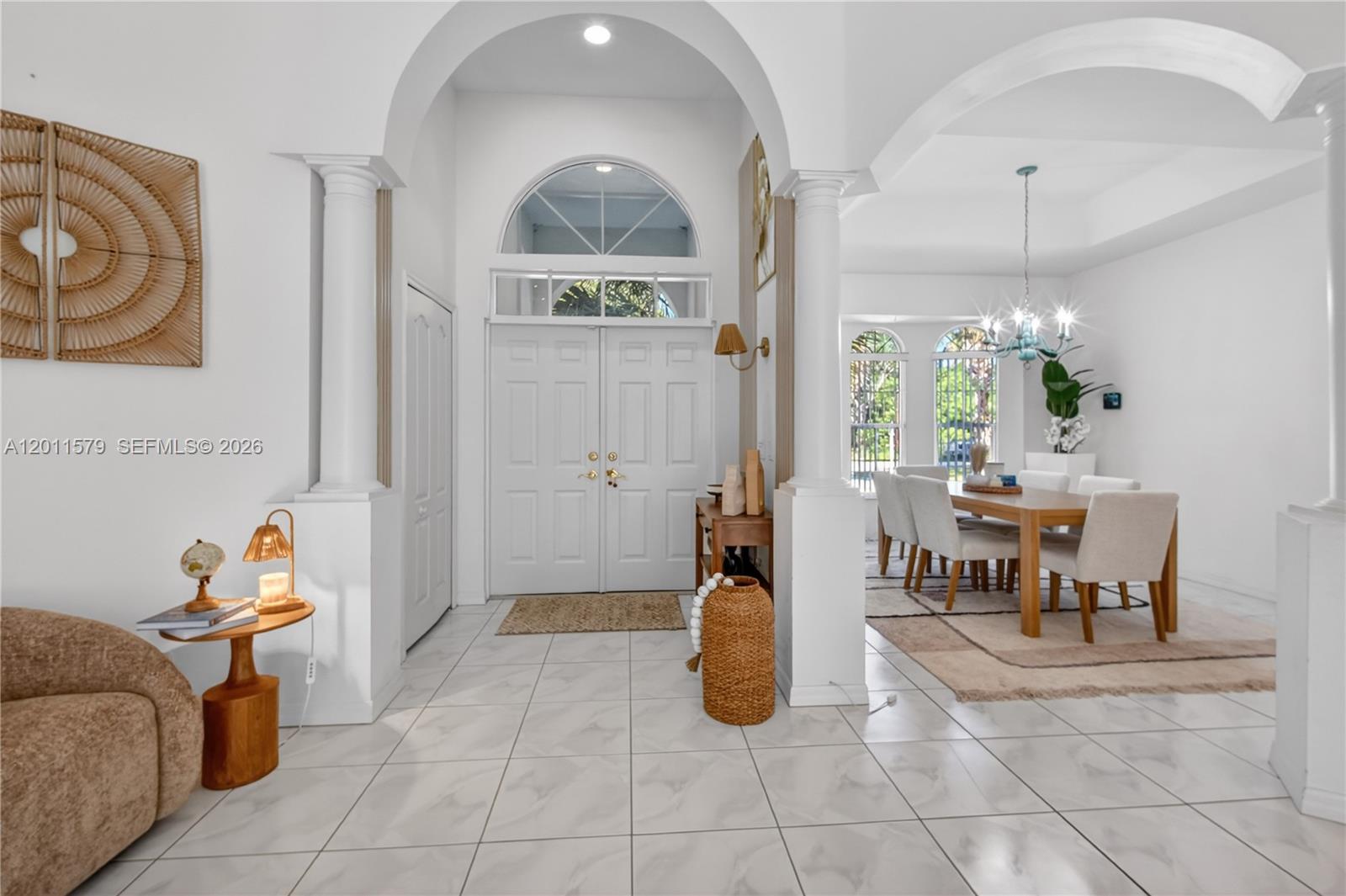 A12011579 Property Photo 8