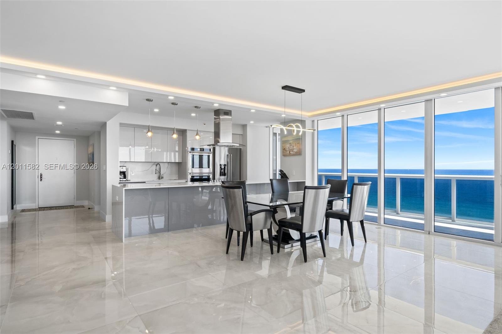 1830 S Ocean Drive 1002 Property Photo 3