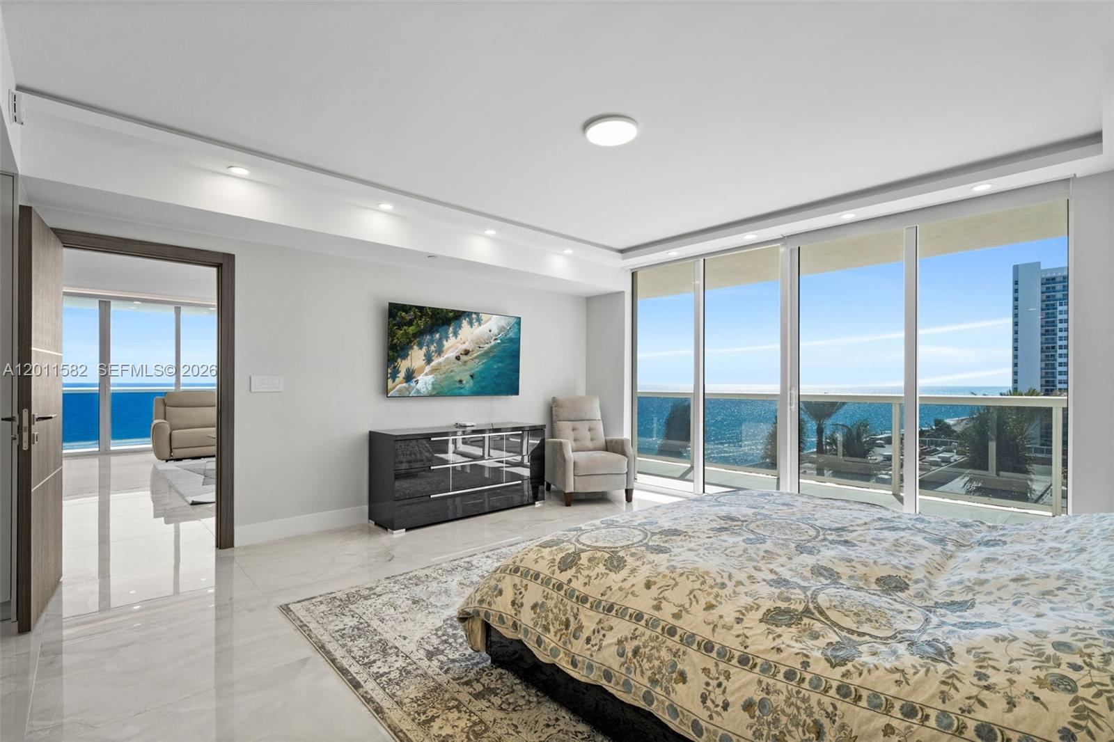 1830 S Ocean Drive 1002 Property Photo 16