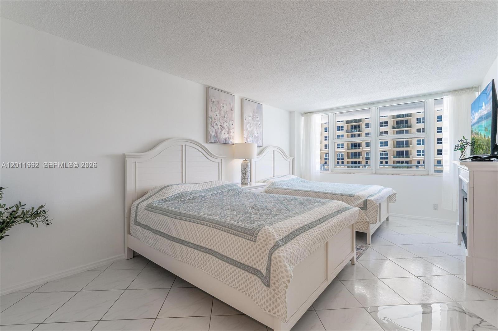 A12011662 Property Photo 11