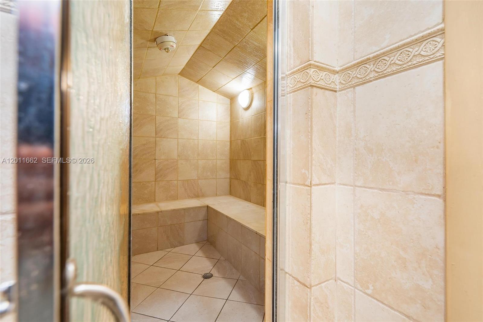 A12011662 Property Photo 25