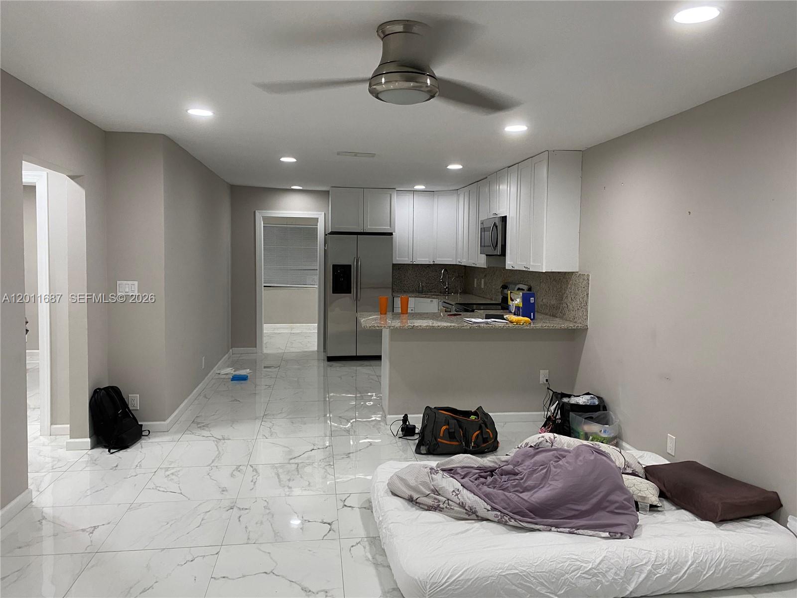 7761 Nw 42nd Place 1-2 Property Photo 10