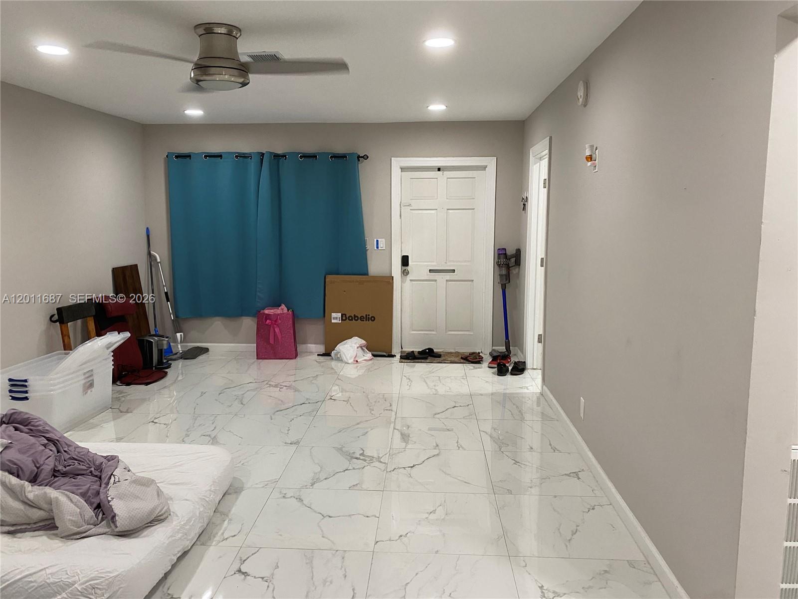 7761 Nw 42nd Place 1-2 Property Photo 11