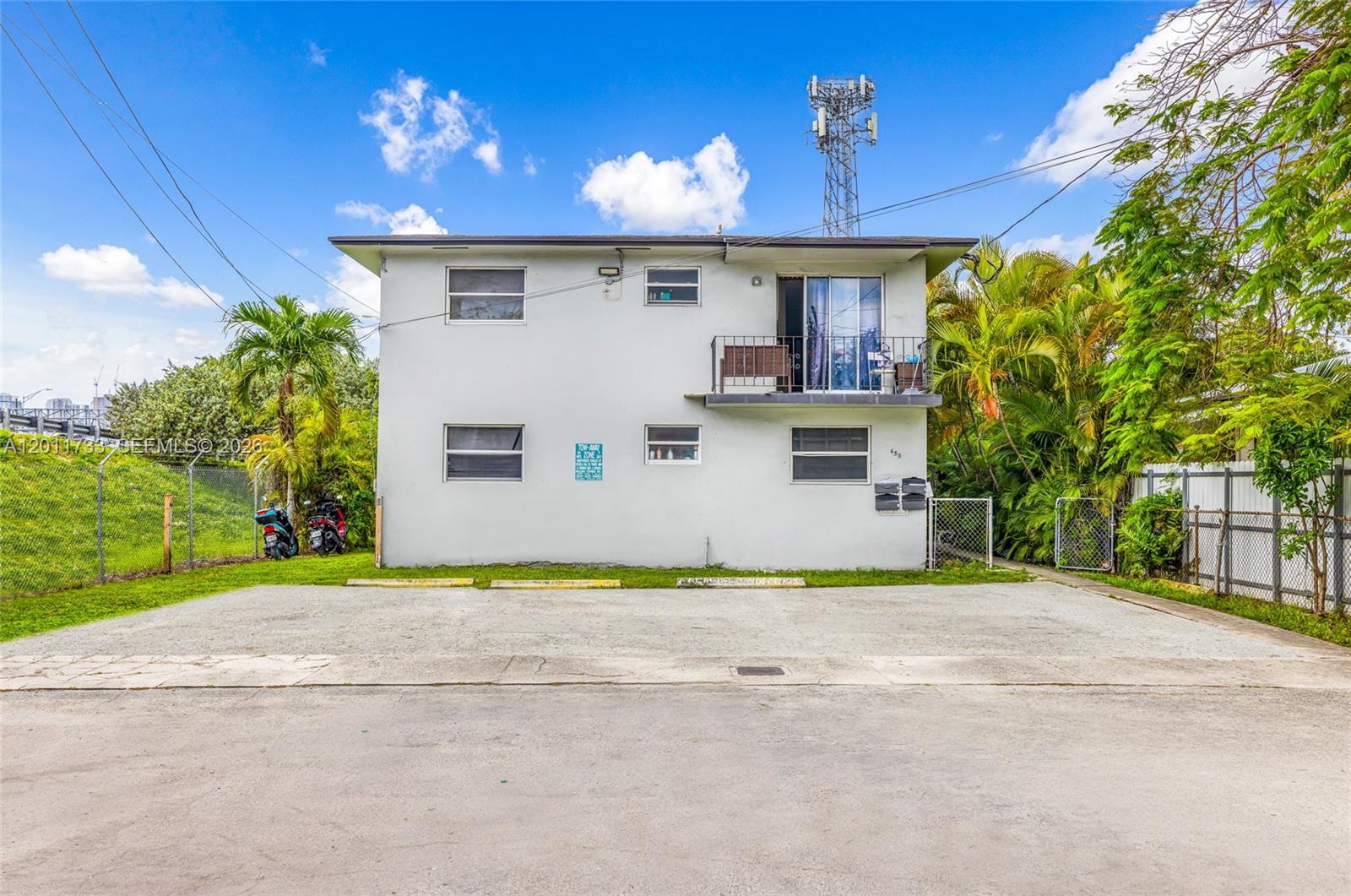 650 NW 28th Street