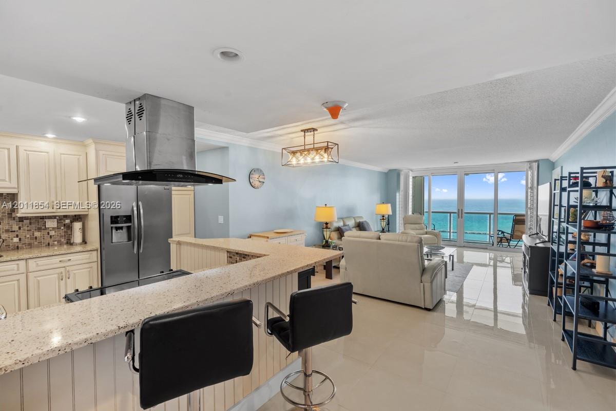 2100 S Ocean Lane 1704 Property Photo 12