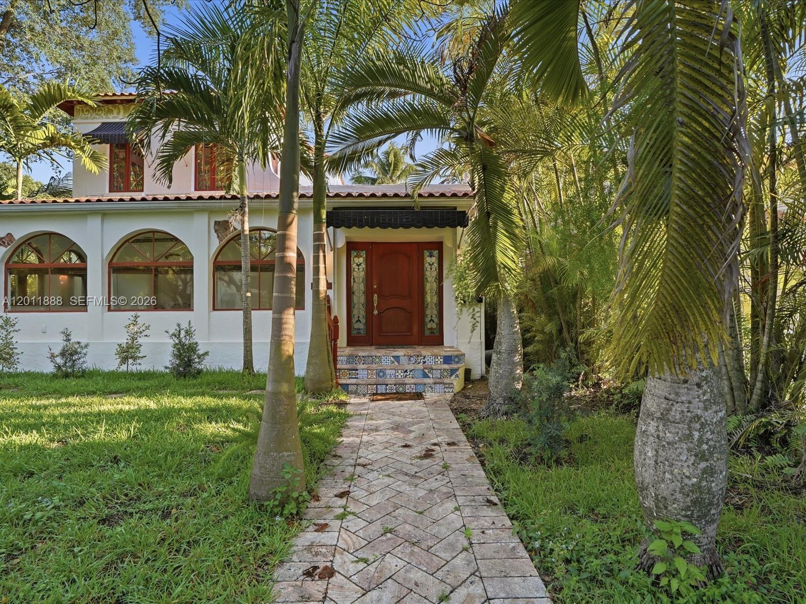 1137 Asturia Avenue Property Photo 2