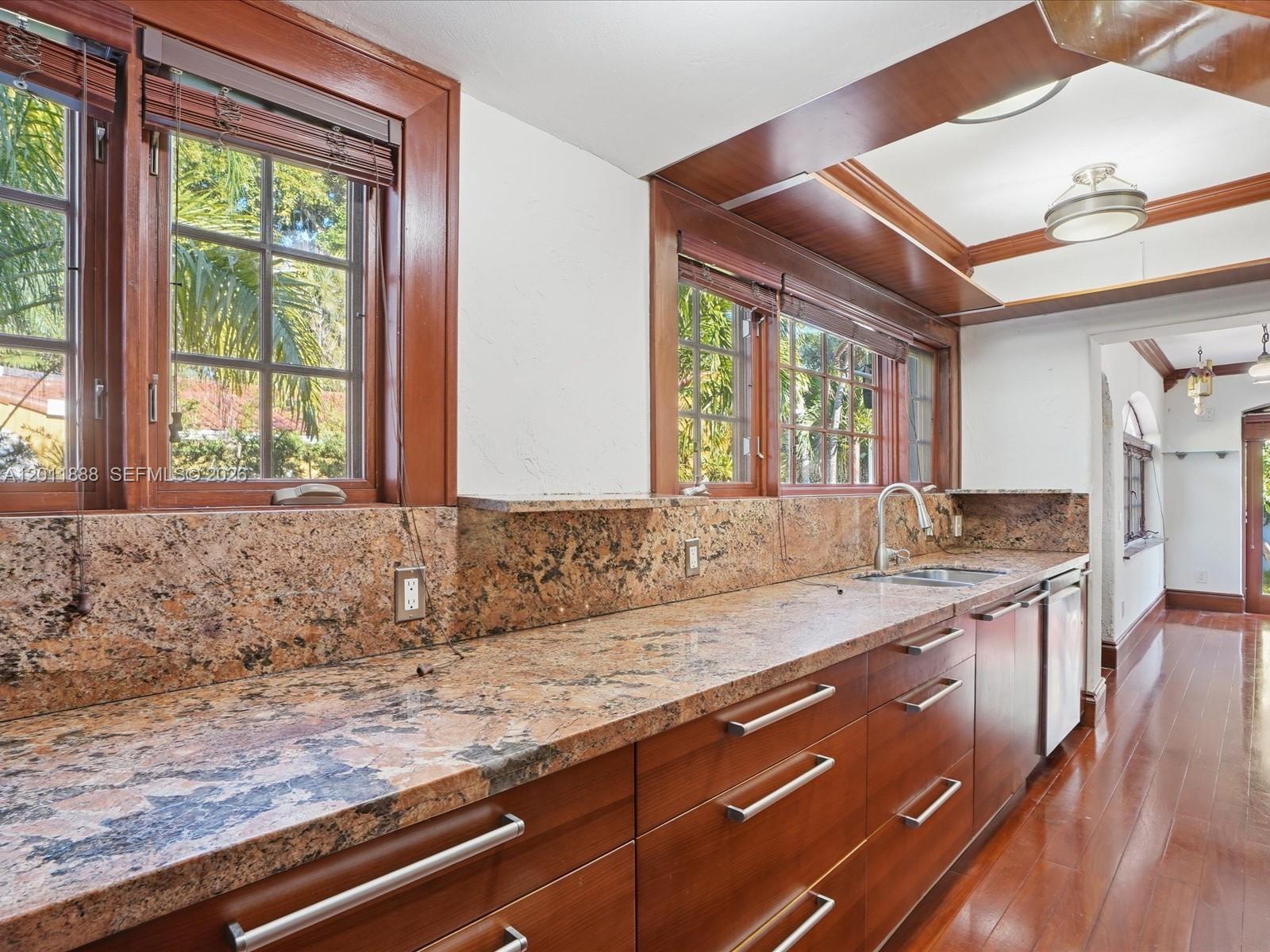 1137 Asturia Avenue Property Photo 43