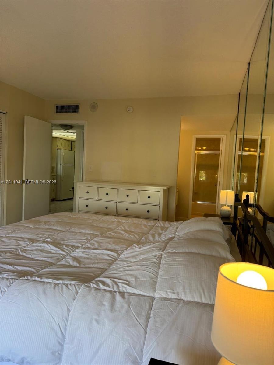11111 Biscayne Boulevard 2h Property Photo 13
