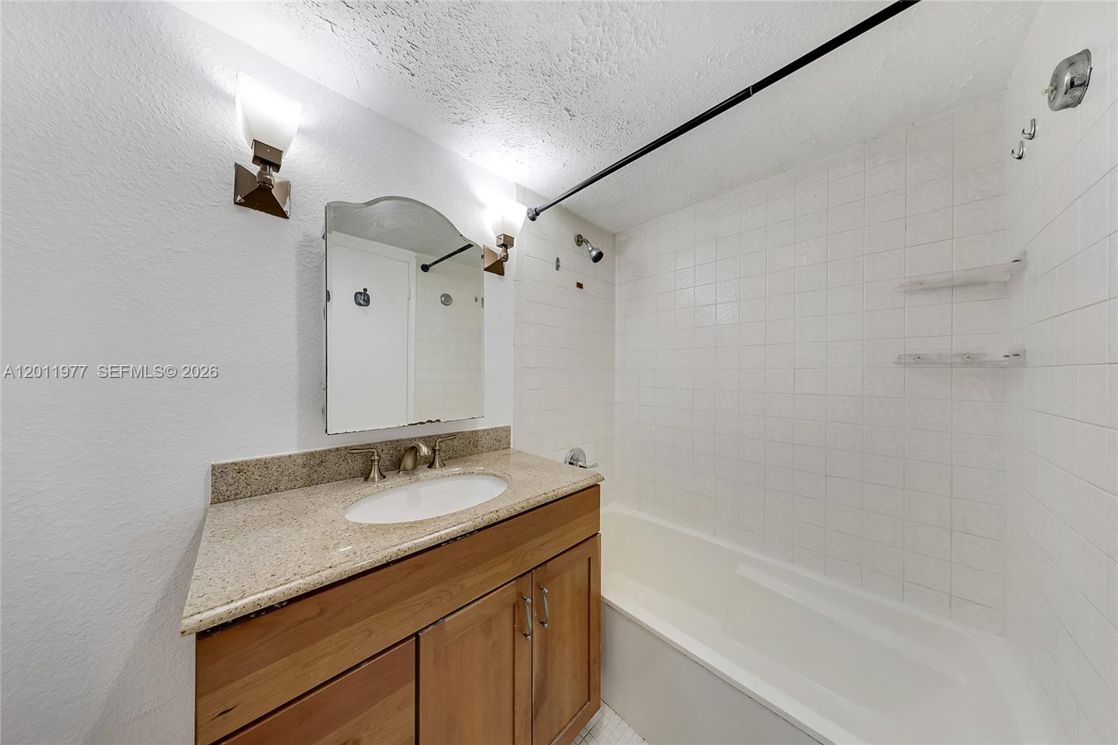 2801 Ne 183rd Street 912w Property Photo 8