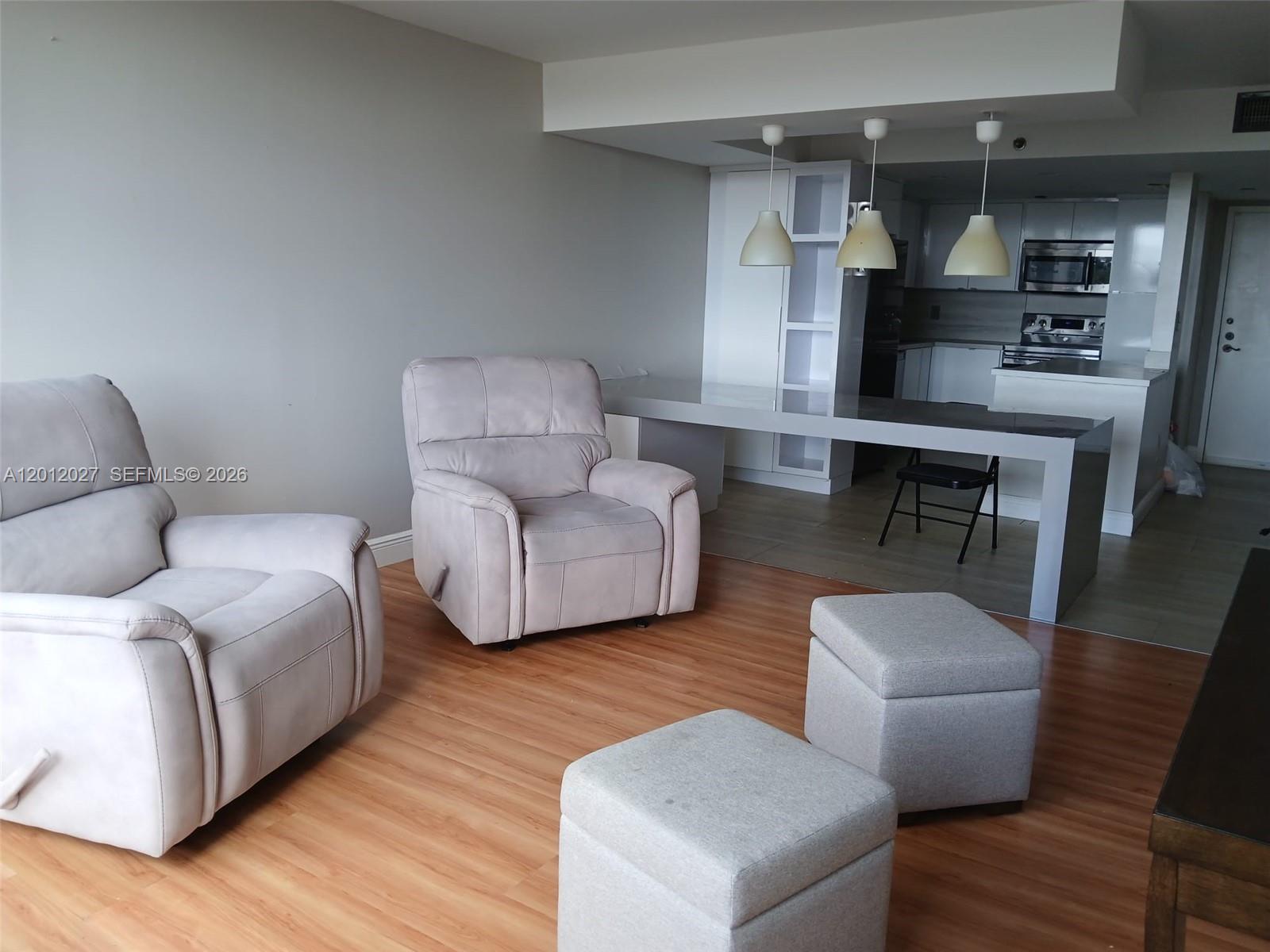 1100 Saint Charles Place 606 Property Photo 1