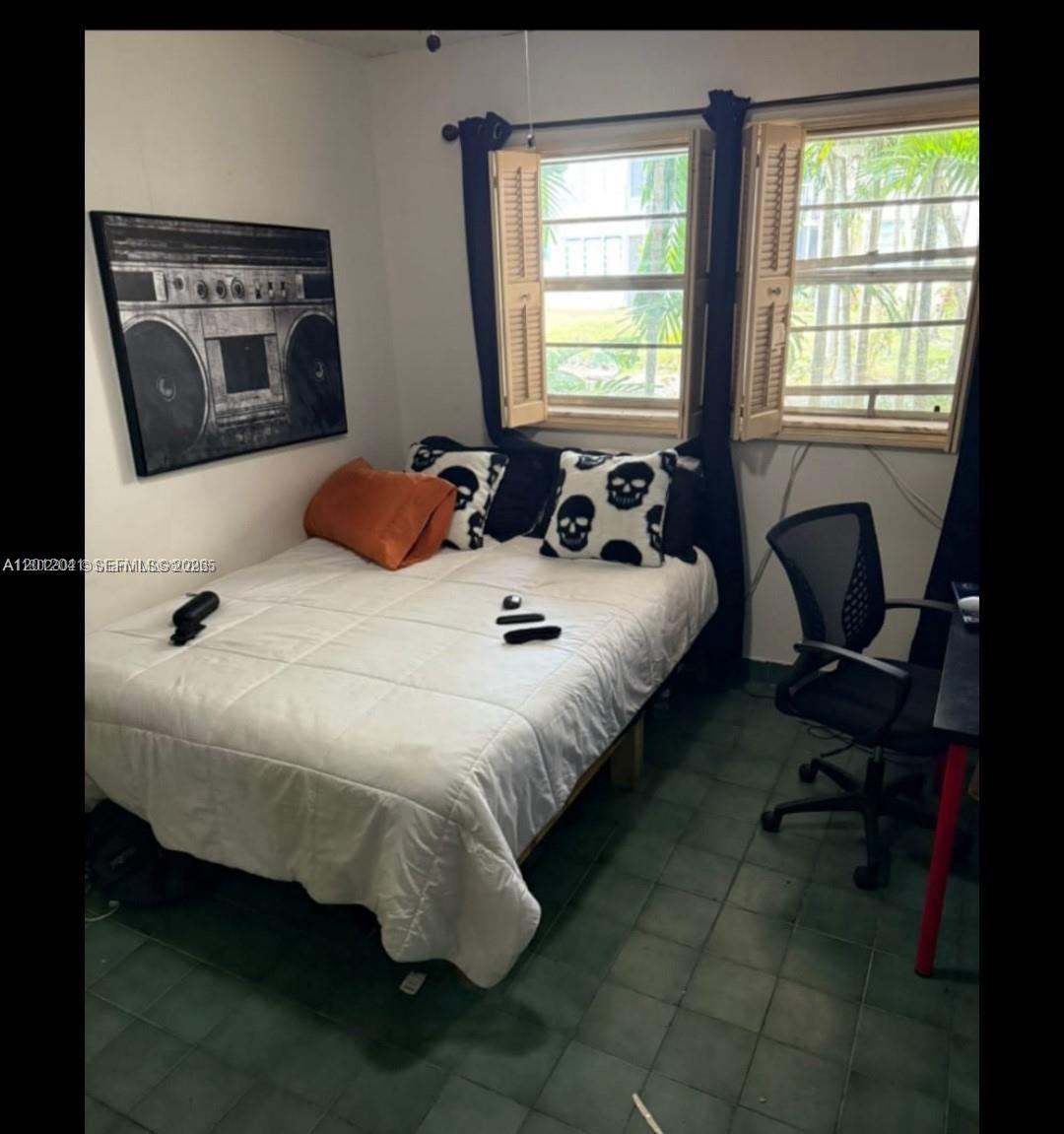 1670 Ne 191st Street 109-3 Property Photo 15