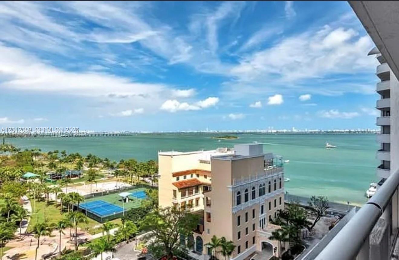 1717 N Bayshore Drive A1448 Property Photo 1