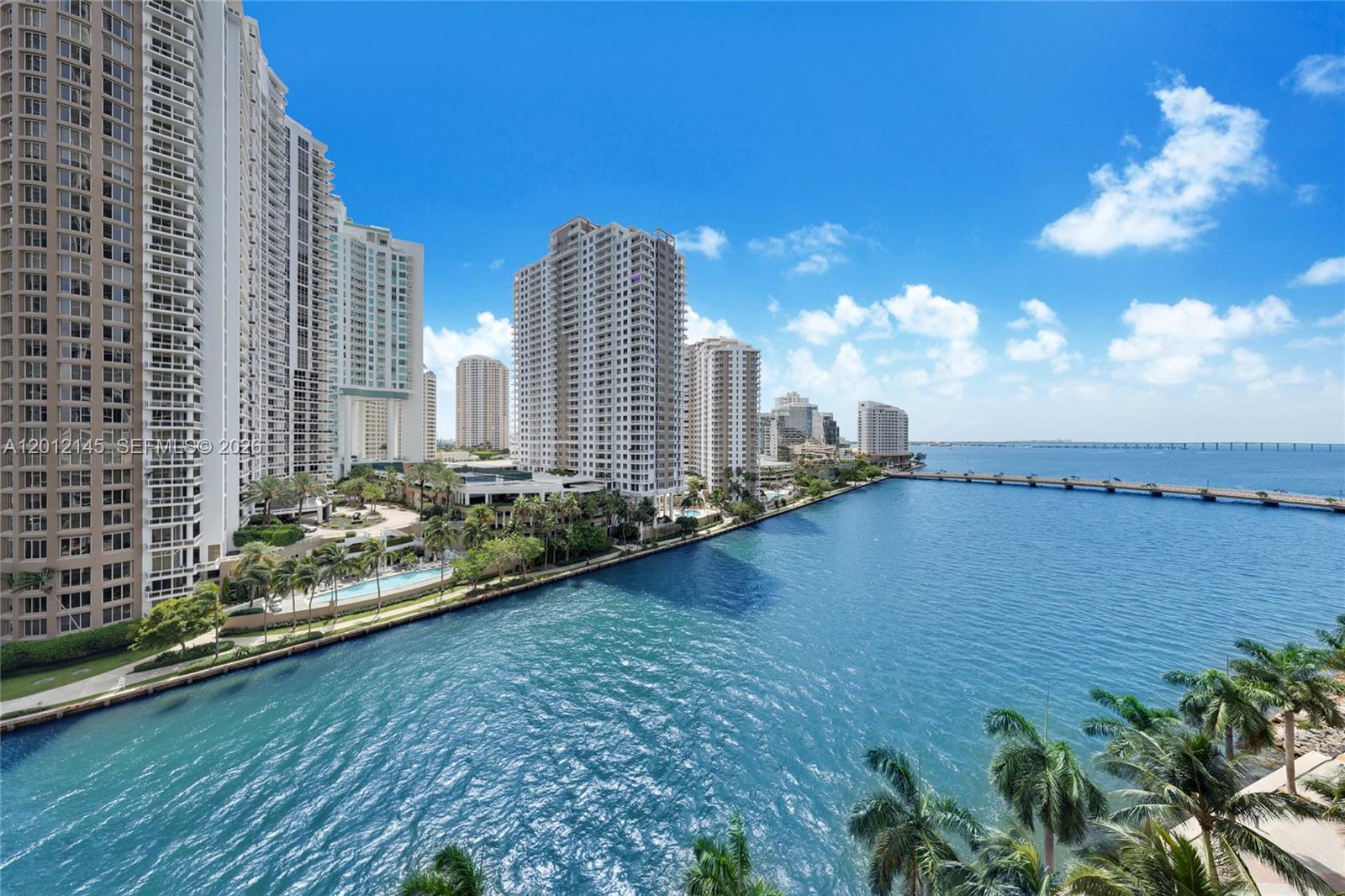 465 Brickell Avenue 1019 Property Photo 1