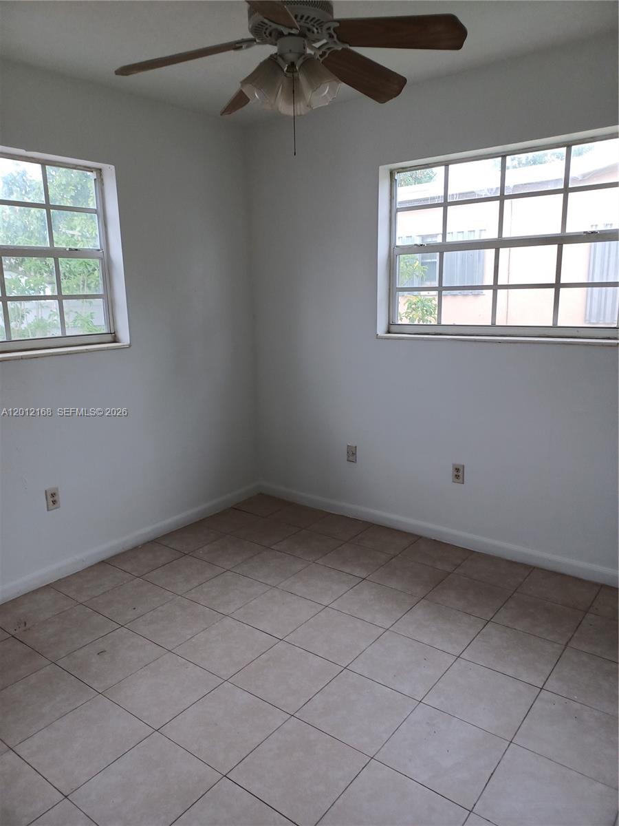 2330 Kingston Drive Property Photo 5