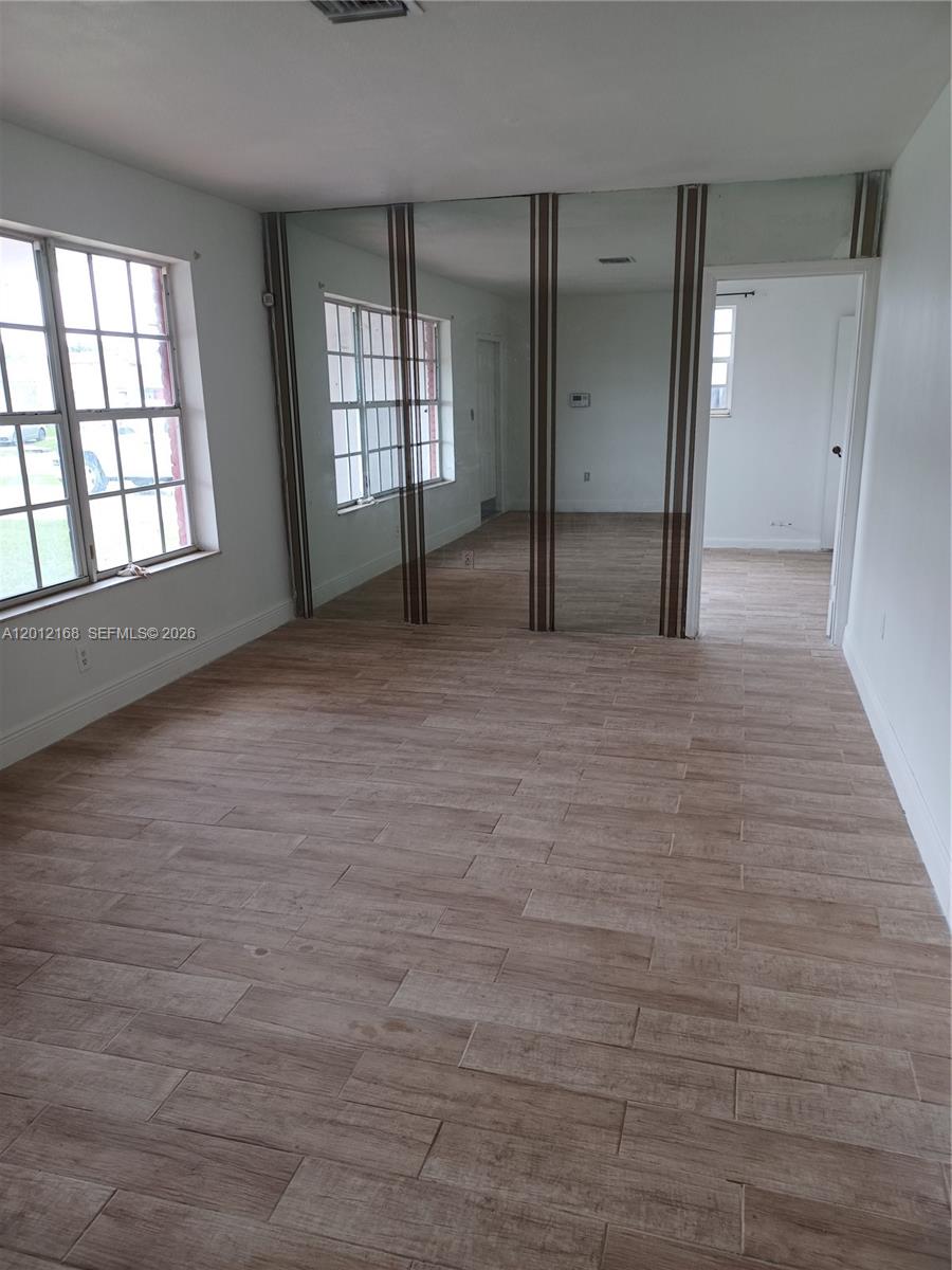 2330 Kingston Drive Property Photo 8