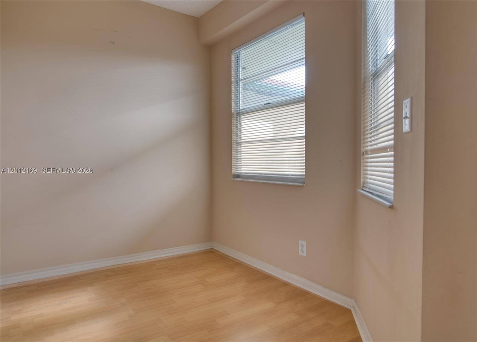 12950 Sw 13th Street 412d Property Photo 5