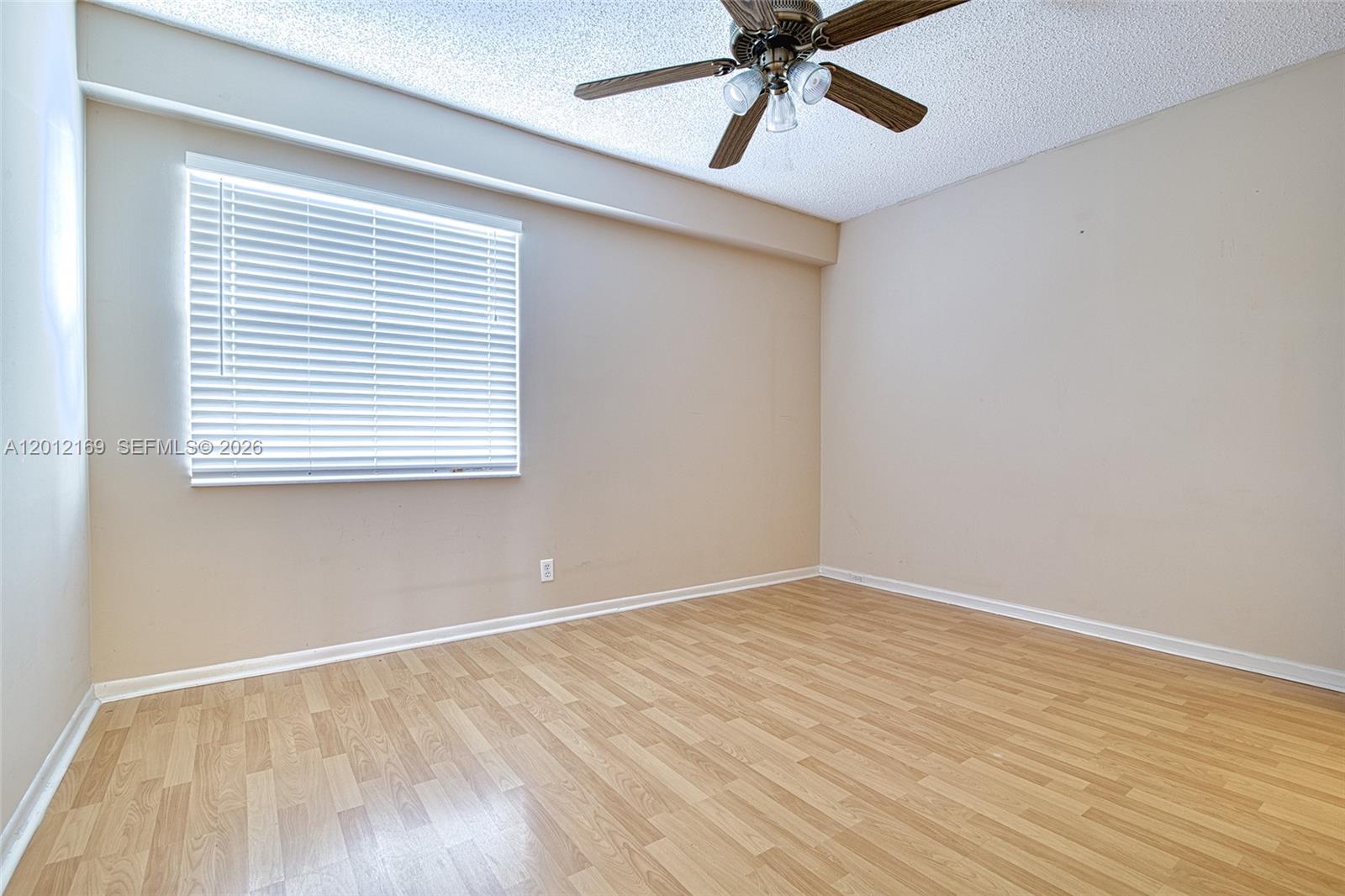12950 Sw 13th Street 412d Property Photo 9
