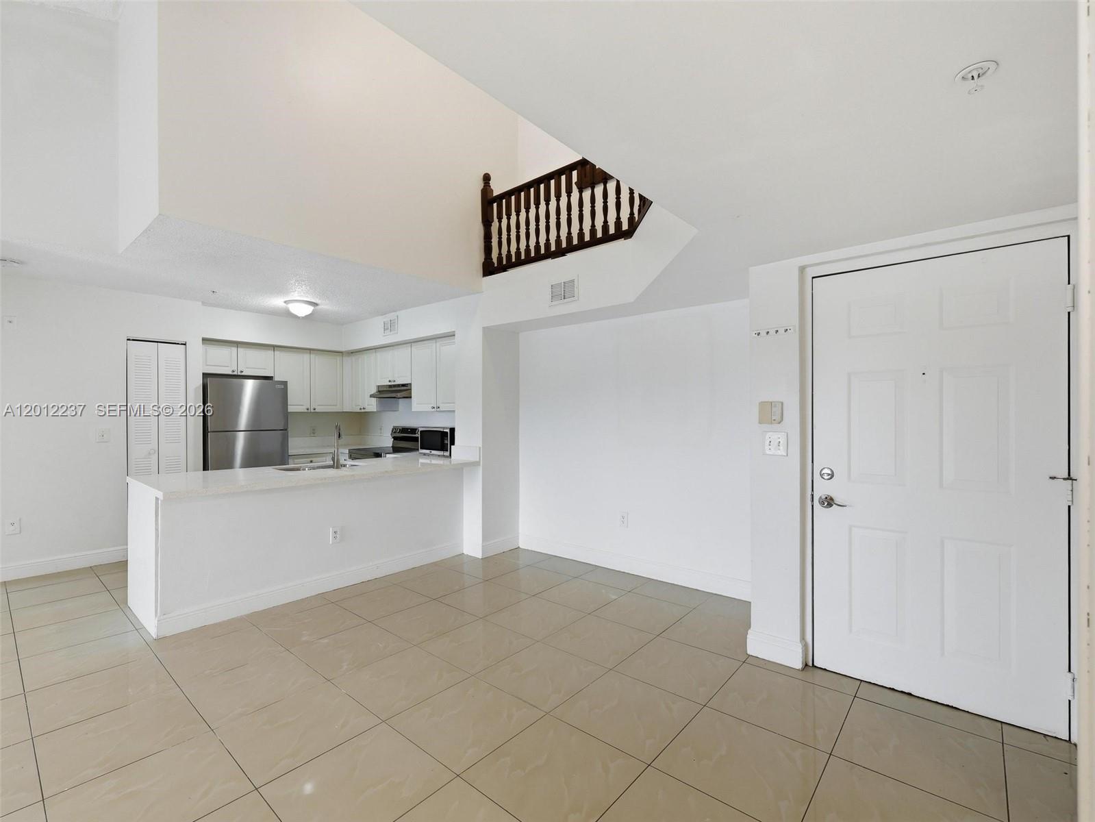 A12012237 Property Photo 3