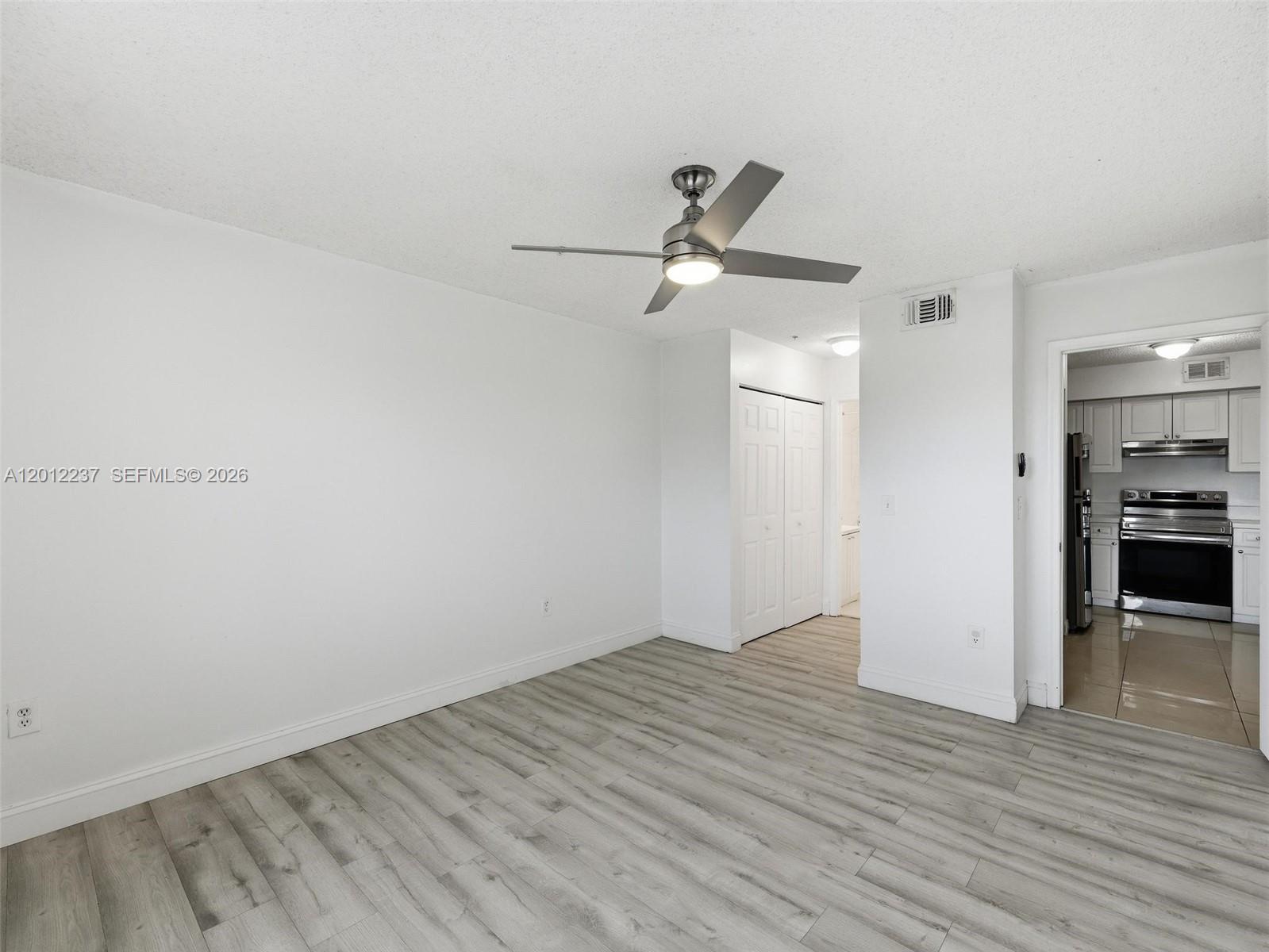 A12012237 Property Photo 13