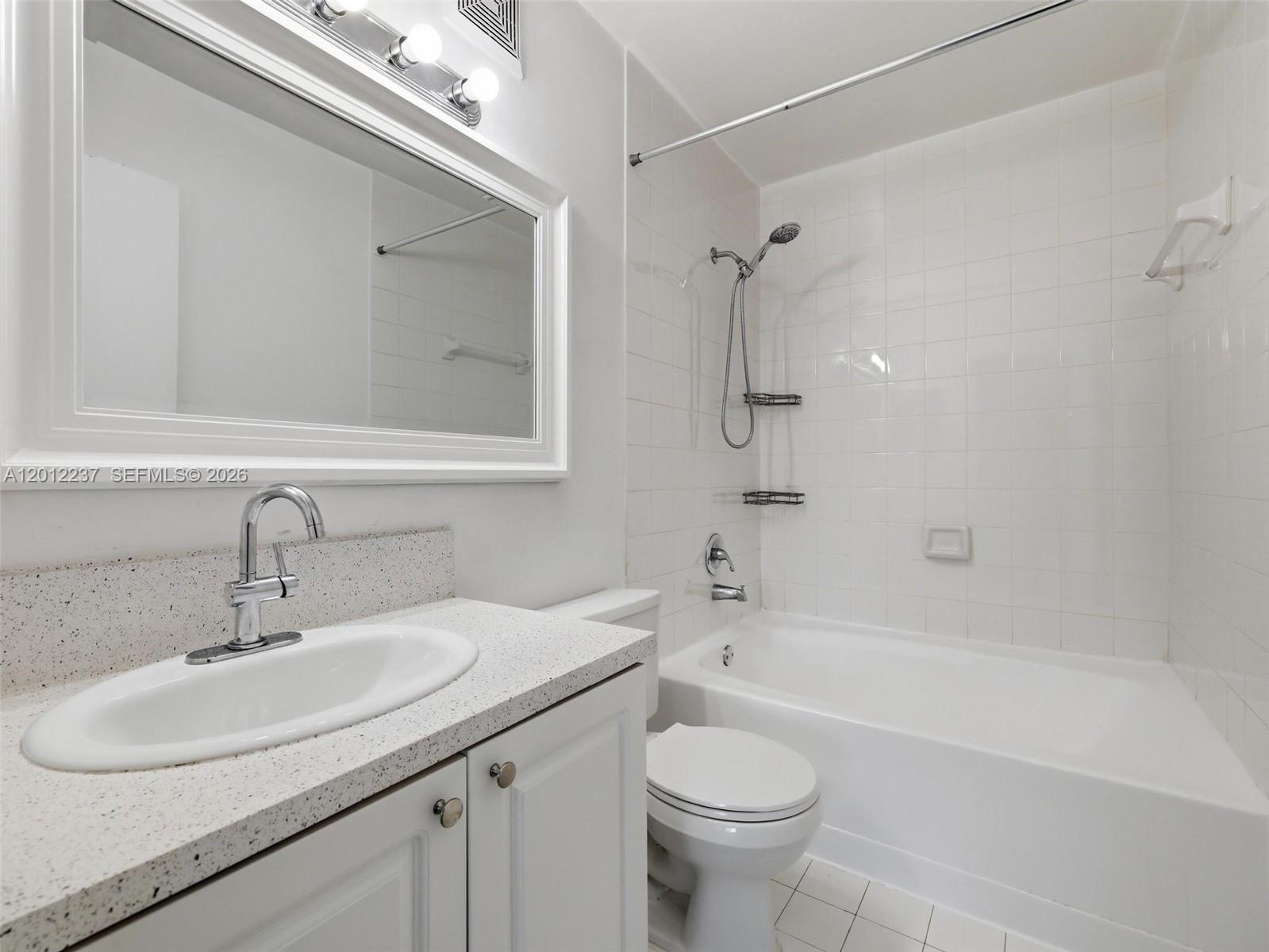 A12012237 Property Photo 15