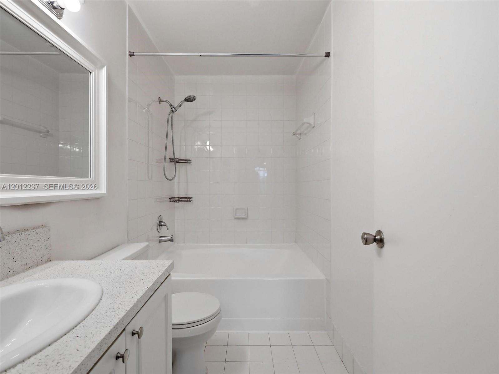 A12012237 Property Photo 16