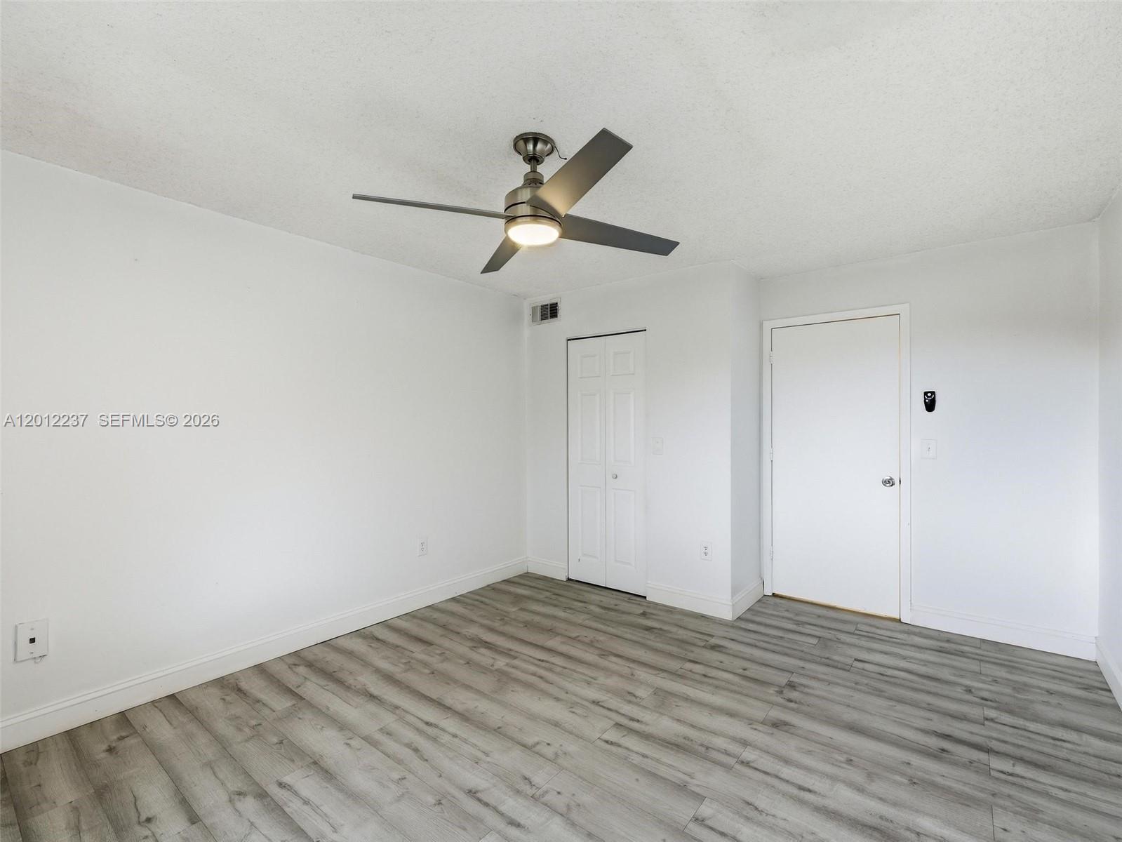 A12012237 Property Photo 19