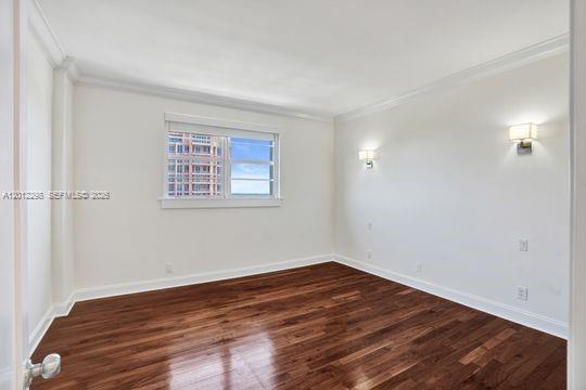 90 Edgewater Ph 18 Ph 18 Property Photo 6