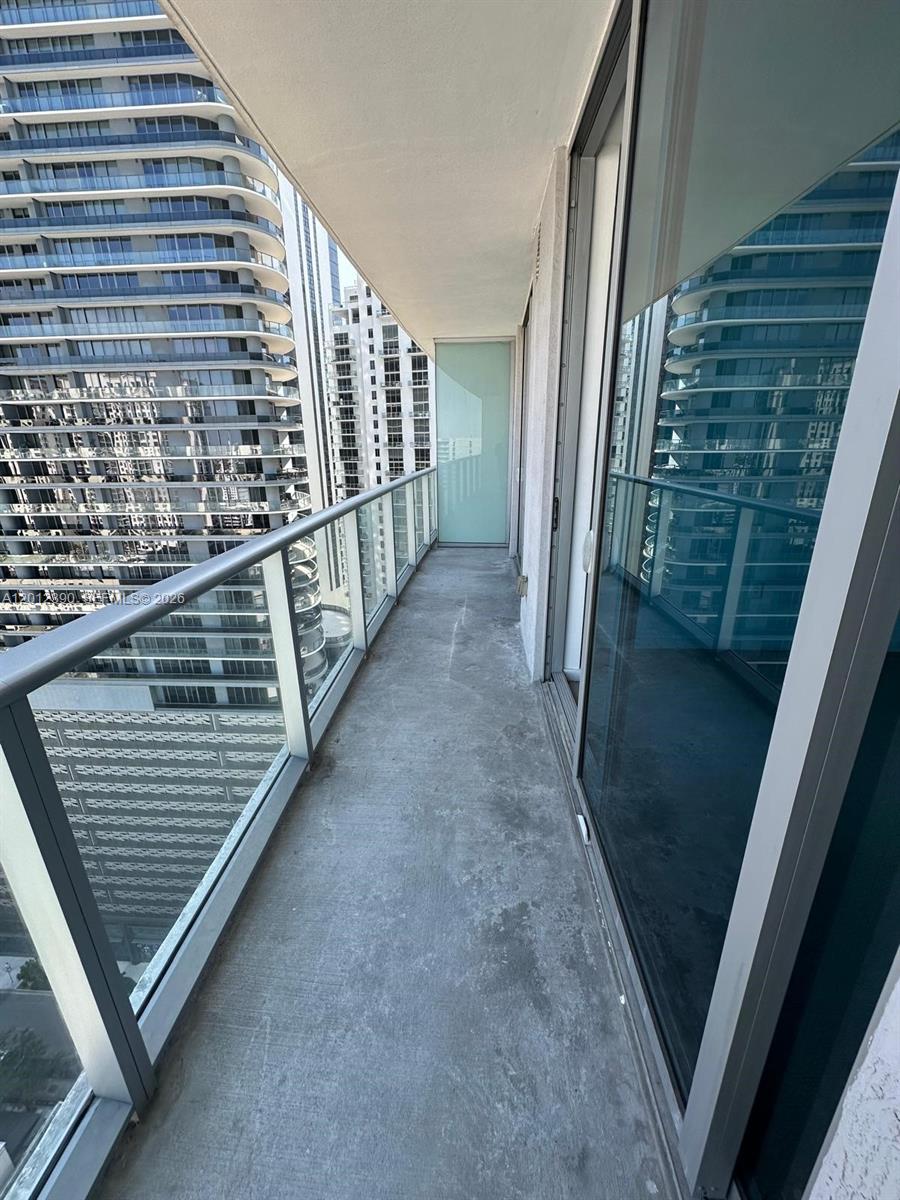 1100 S Miami Avenue 2608 Property Photo 5