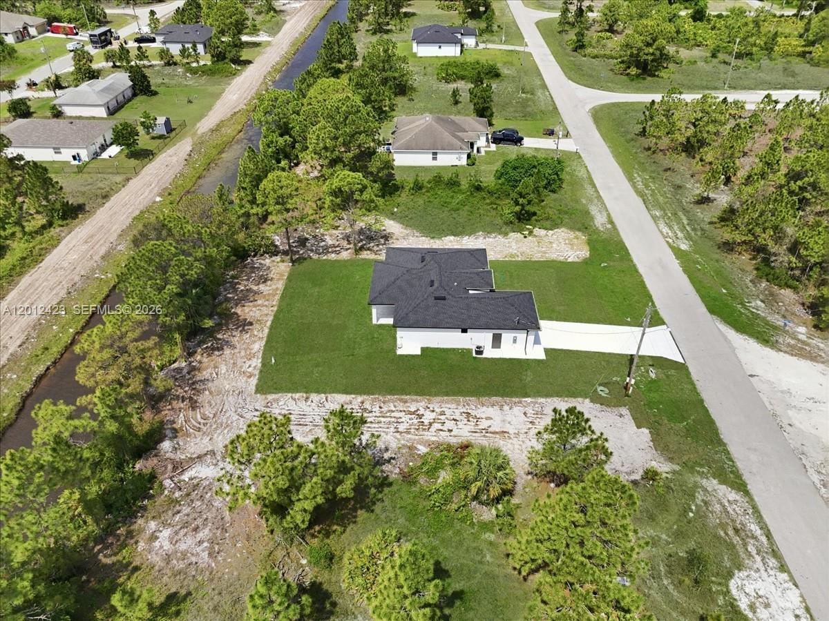 1032 Candlelight Drive Property Photo 40