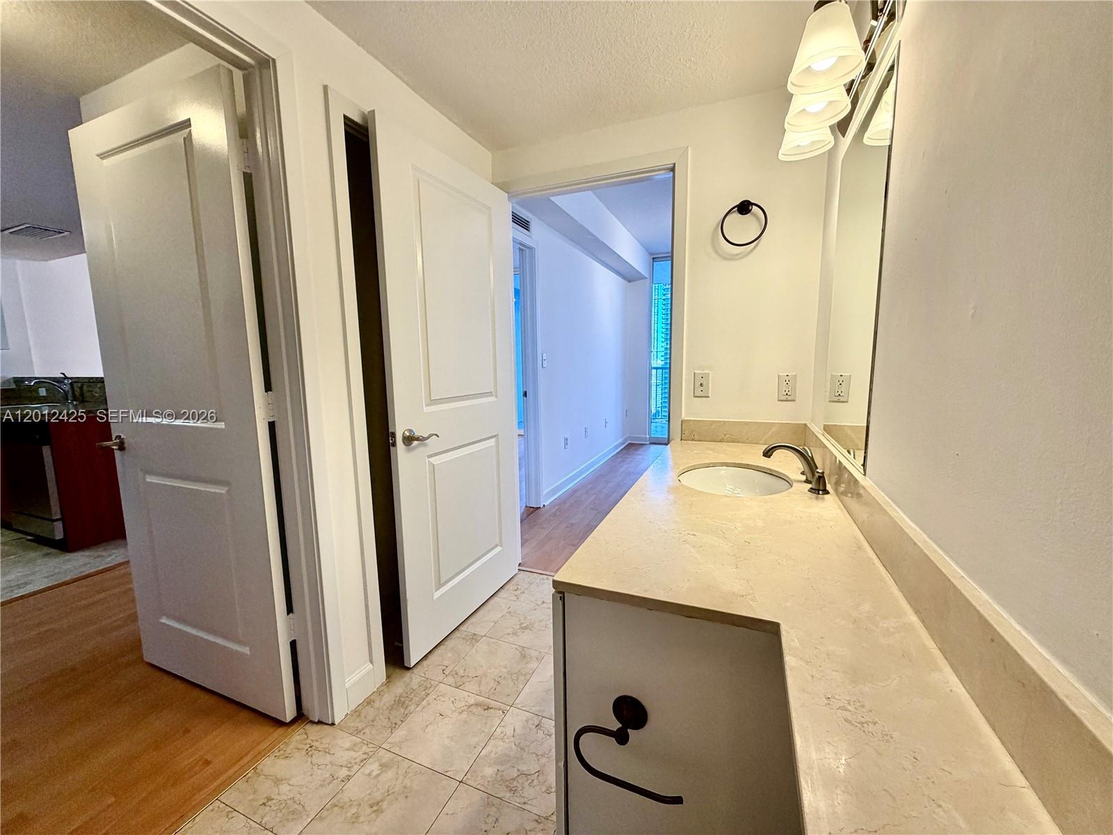 170 Se 14th Street 2906 Property Photo 23