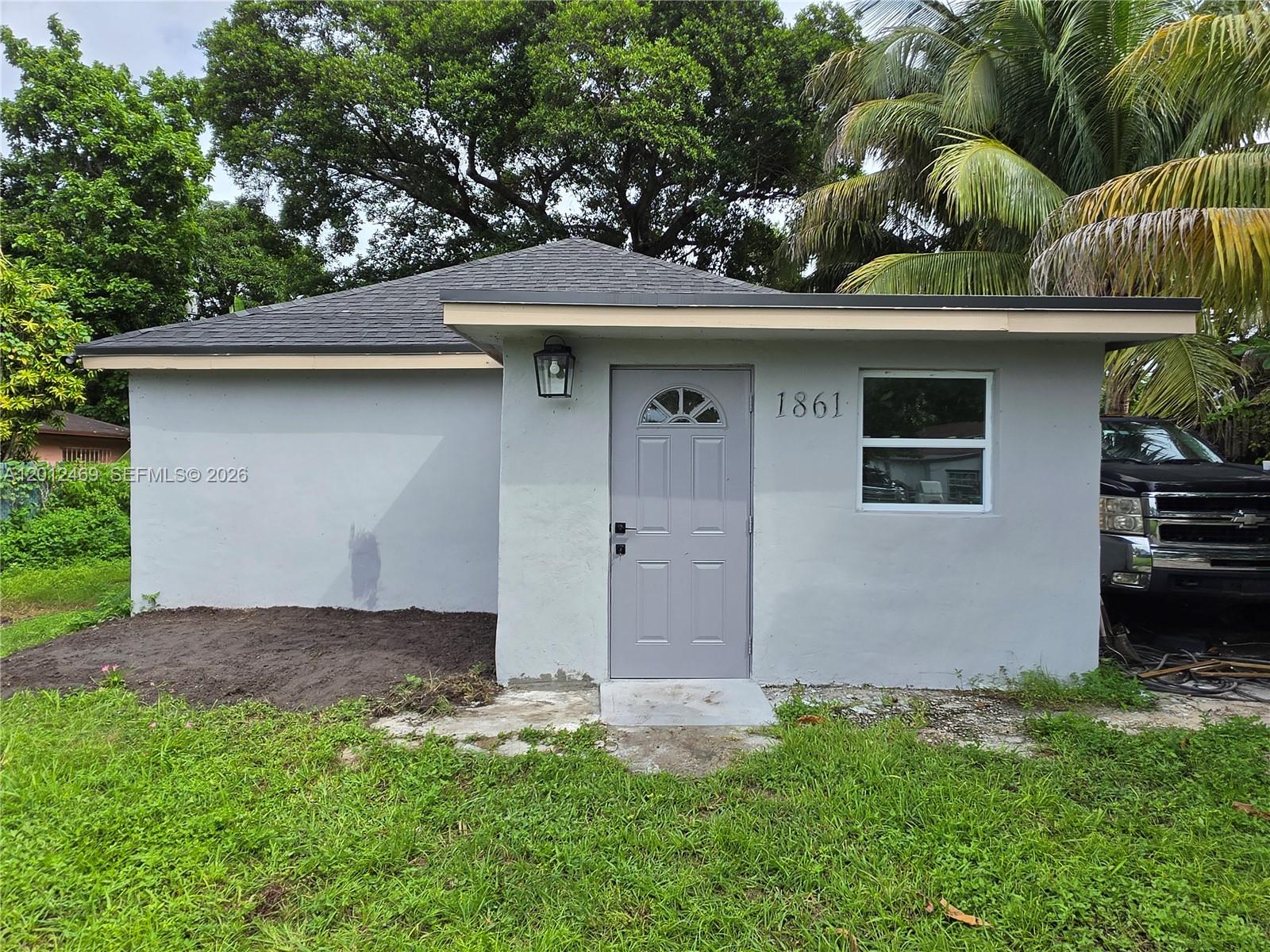 1861 Nw 112th Street Property Photo 1