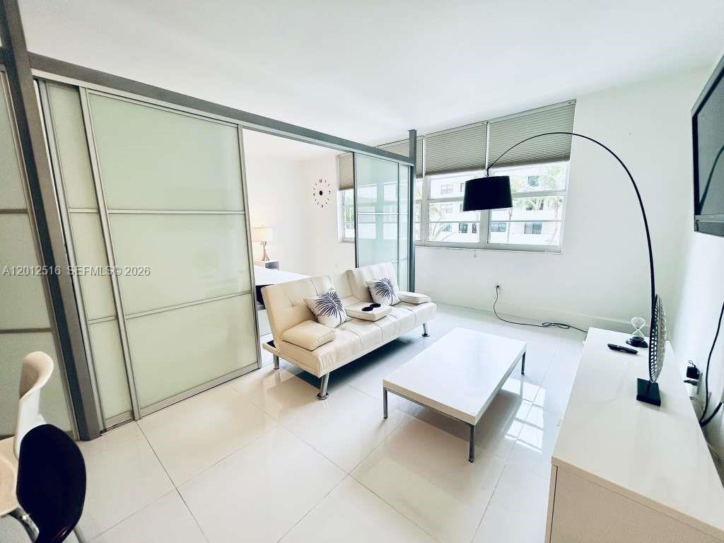 100 Lincoln Road 526 Property Photo 1