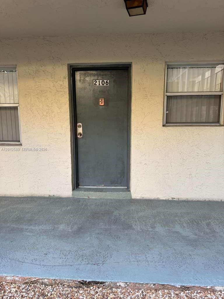 1810 Sw 81st Avenue 2106 Property Photo 11