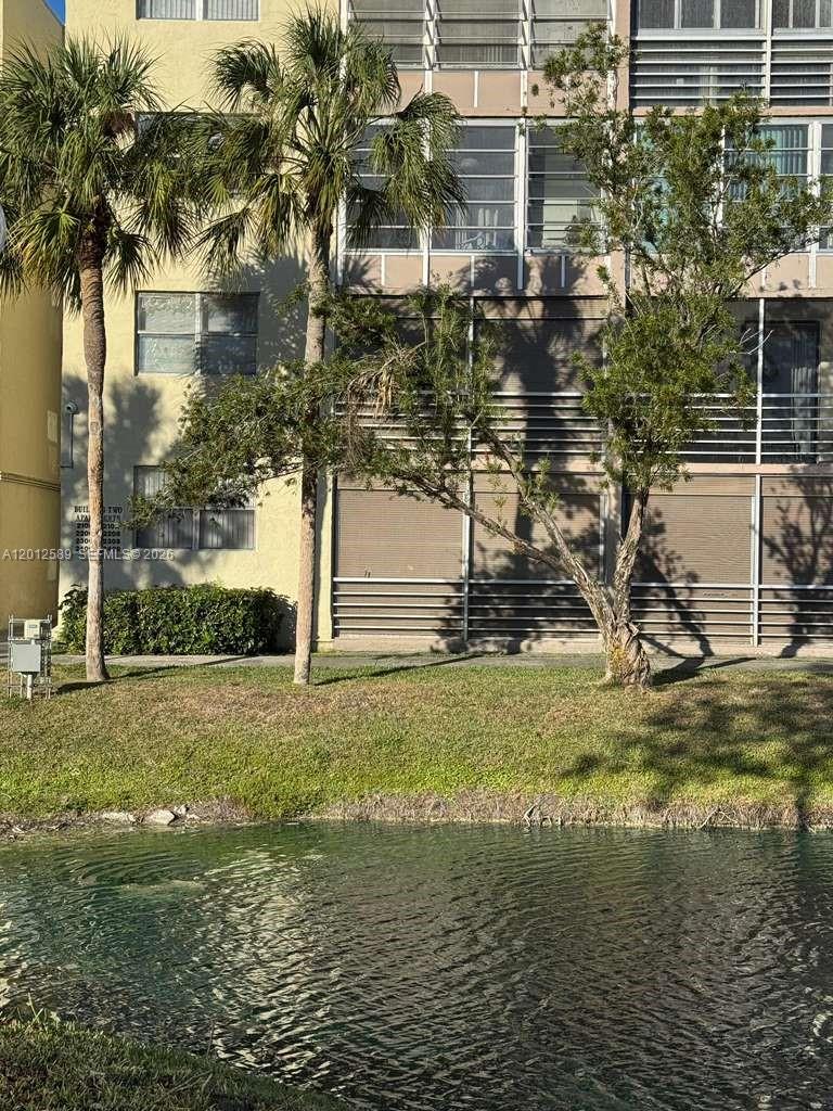 1810 Sw 81st Avenue 2106 Property Photo 12