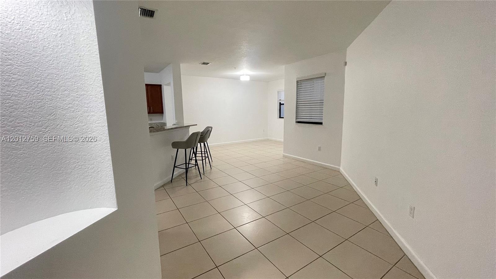 10620 Nw 88th Street 205 Property Photo 7