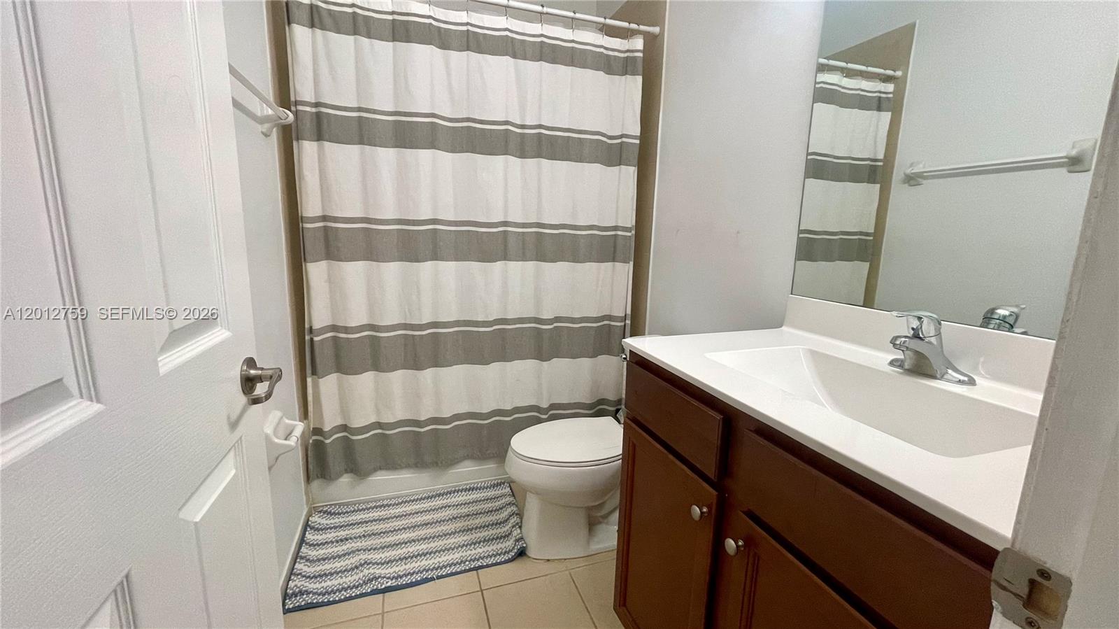 10620 Nw 88th Street 205 Property Photo 14