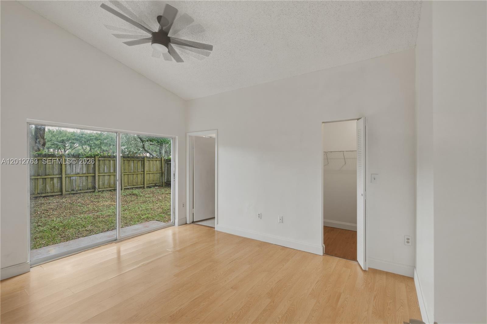 9992 Periwinkle Street Property Photo 3