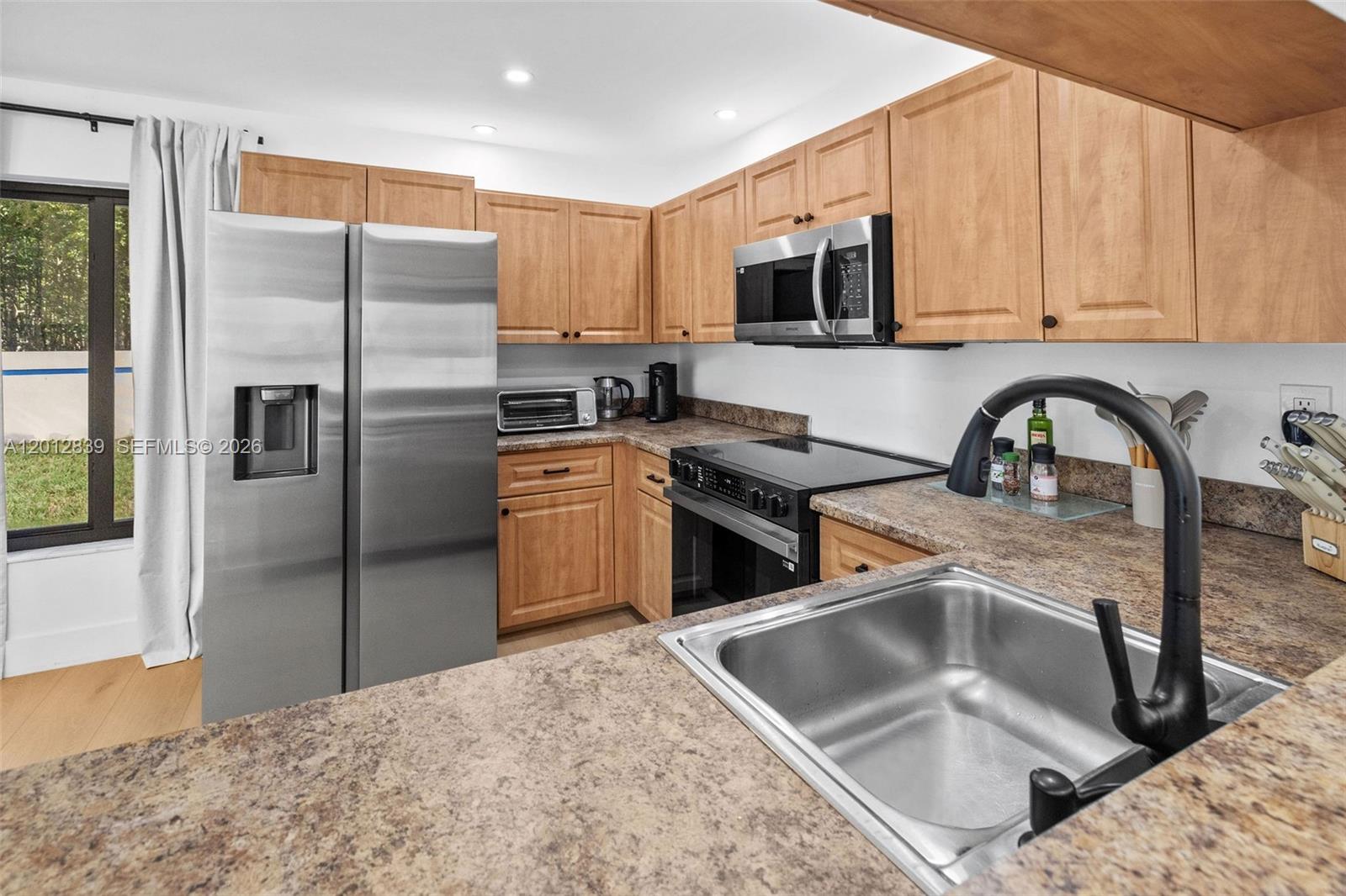 21216 Harbor Way 158-15 Property Photo 17