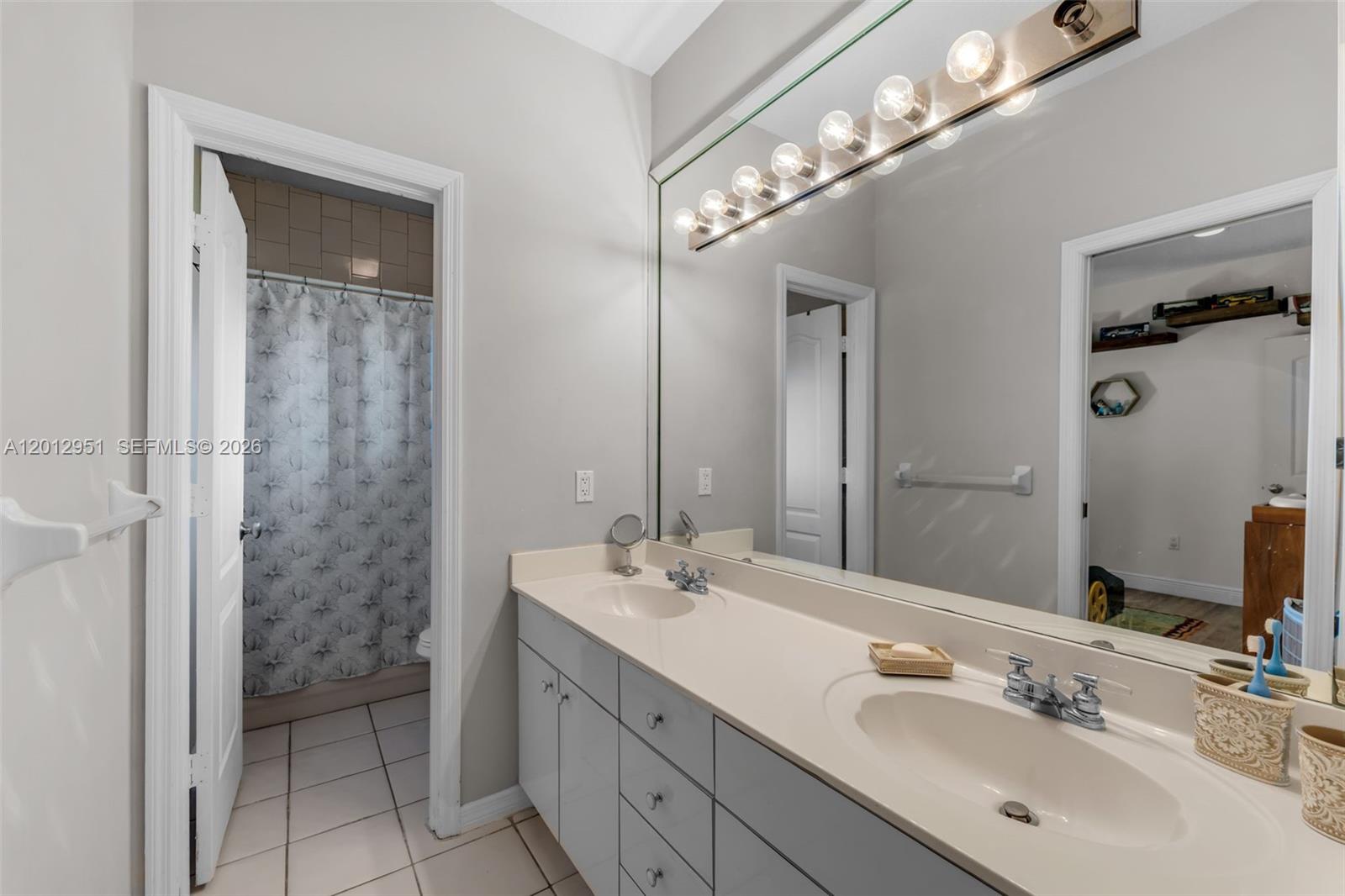 12019 Sw 77th Terrace Property Photo 32