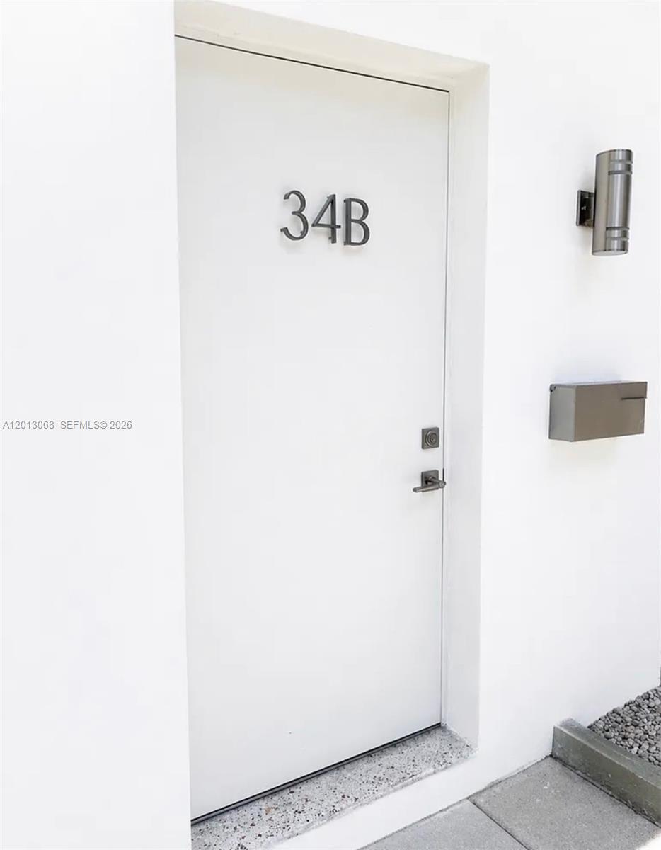 34 Se 1st Avenue B Property Photo 2