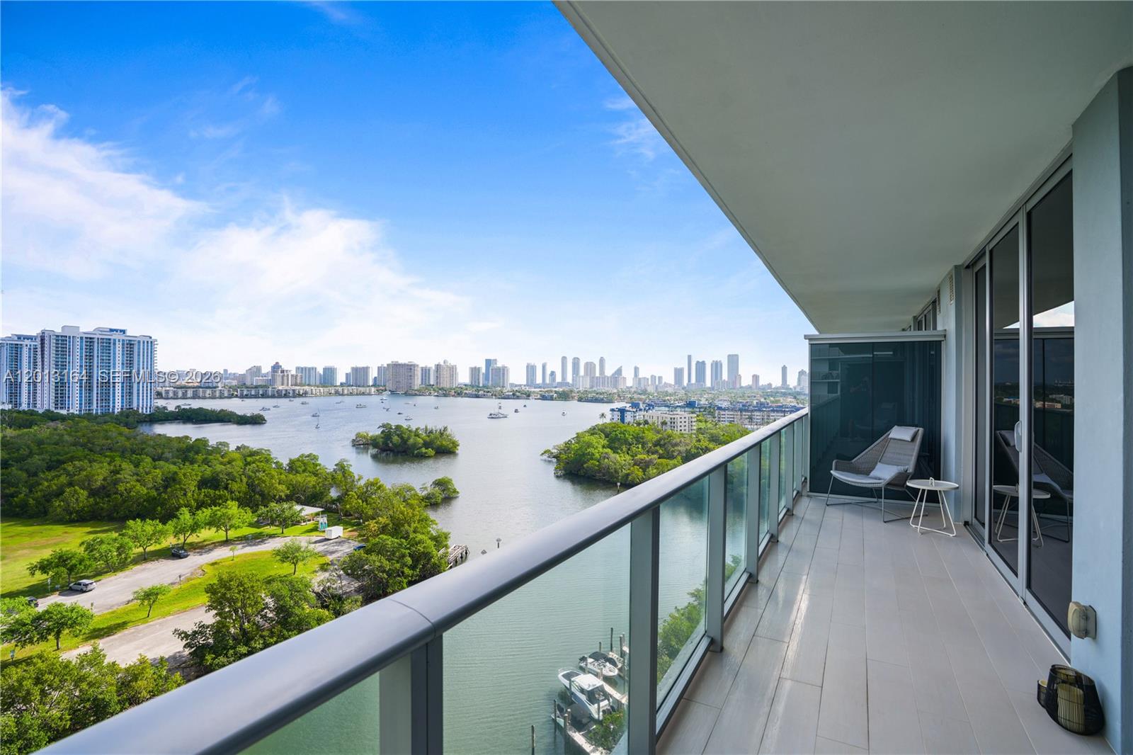 16385 Biscayne Boulevard 1402 Property Photo 27