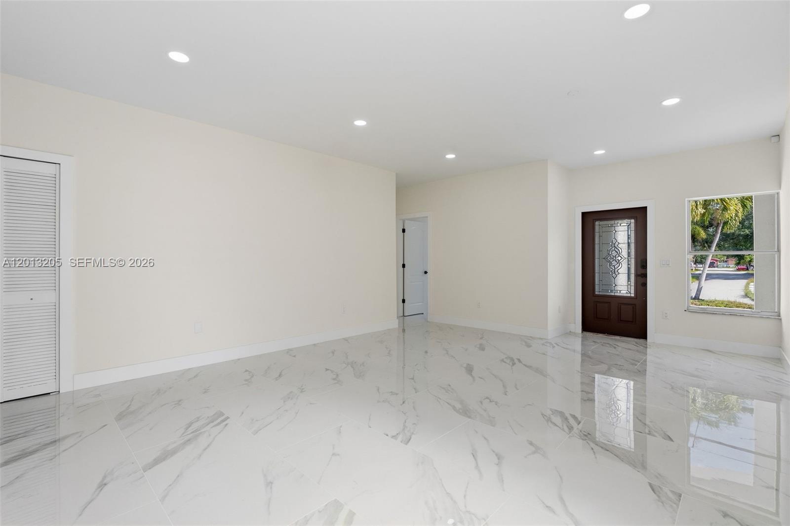 7978 Nw 200th Street Property Photo 10