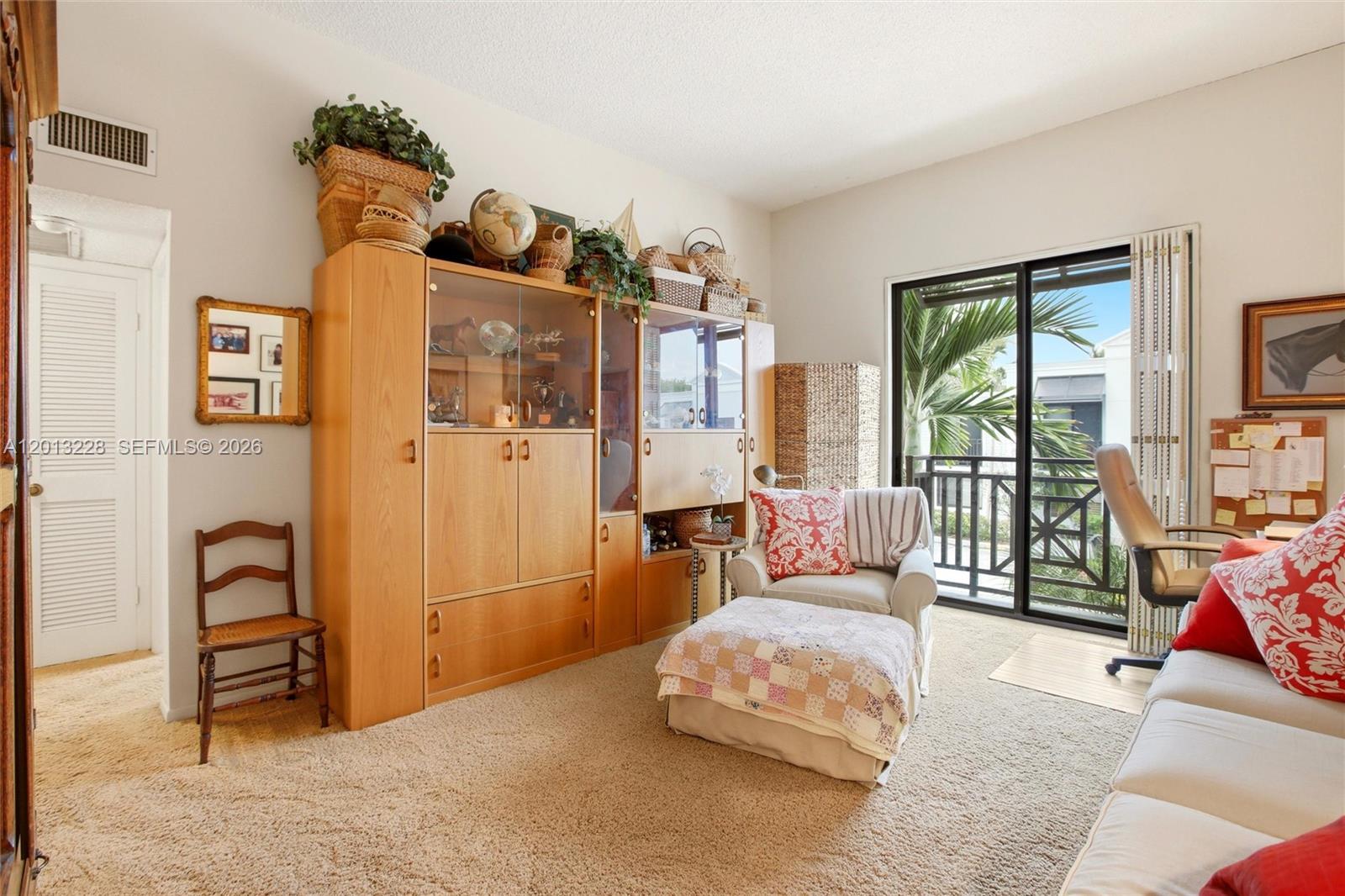 1620 S Ocean Lane 236 Property Photo 12