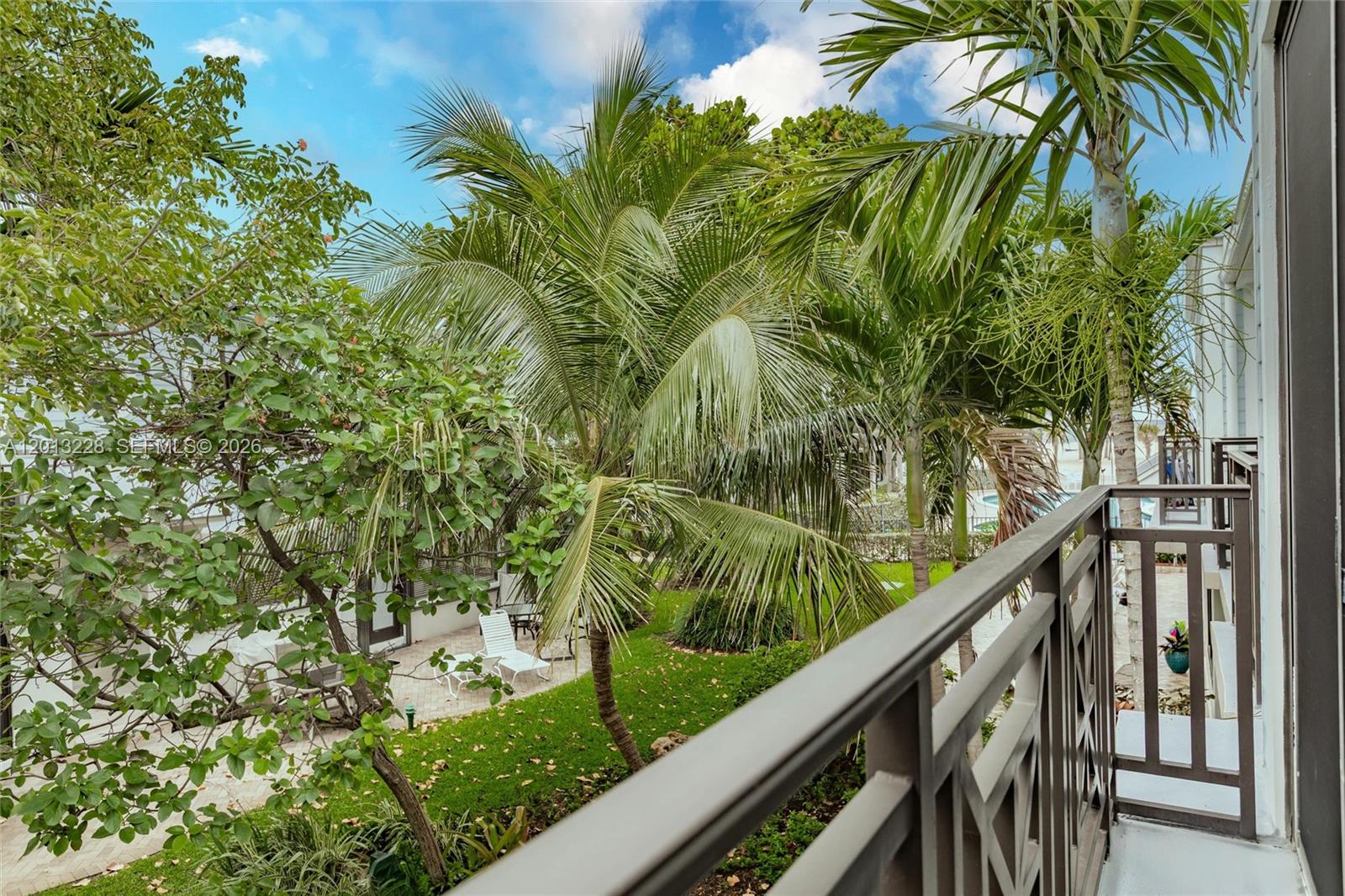 1620 S Ocean Lane 236 Property Photo 17