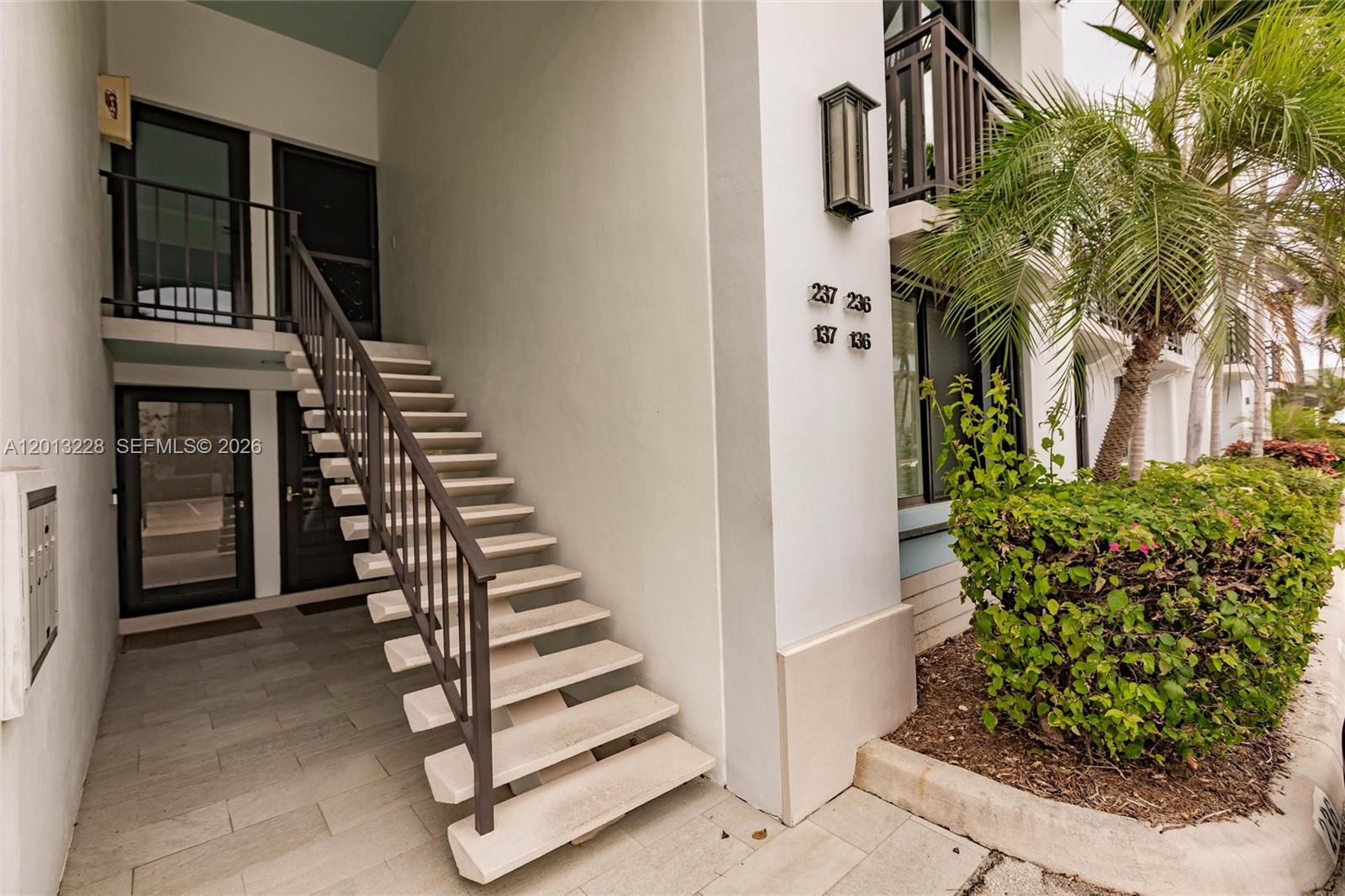 1620 S Ocean Lane 236 Property Photo 19