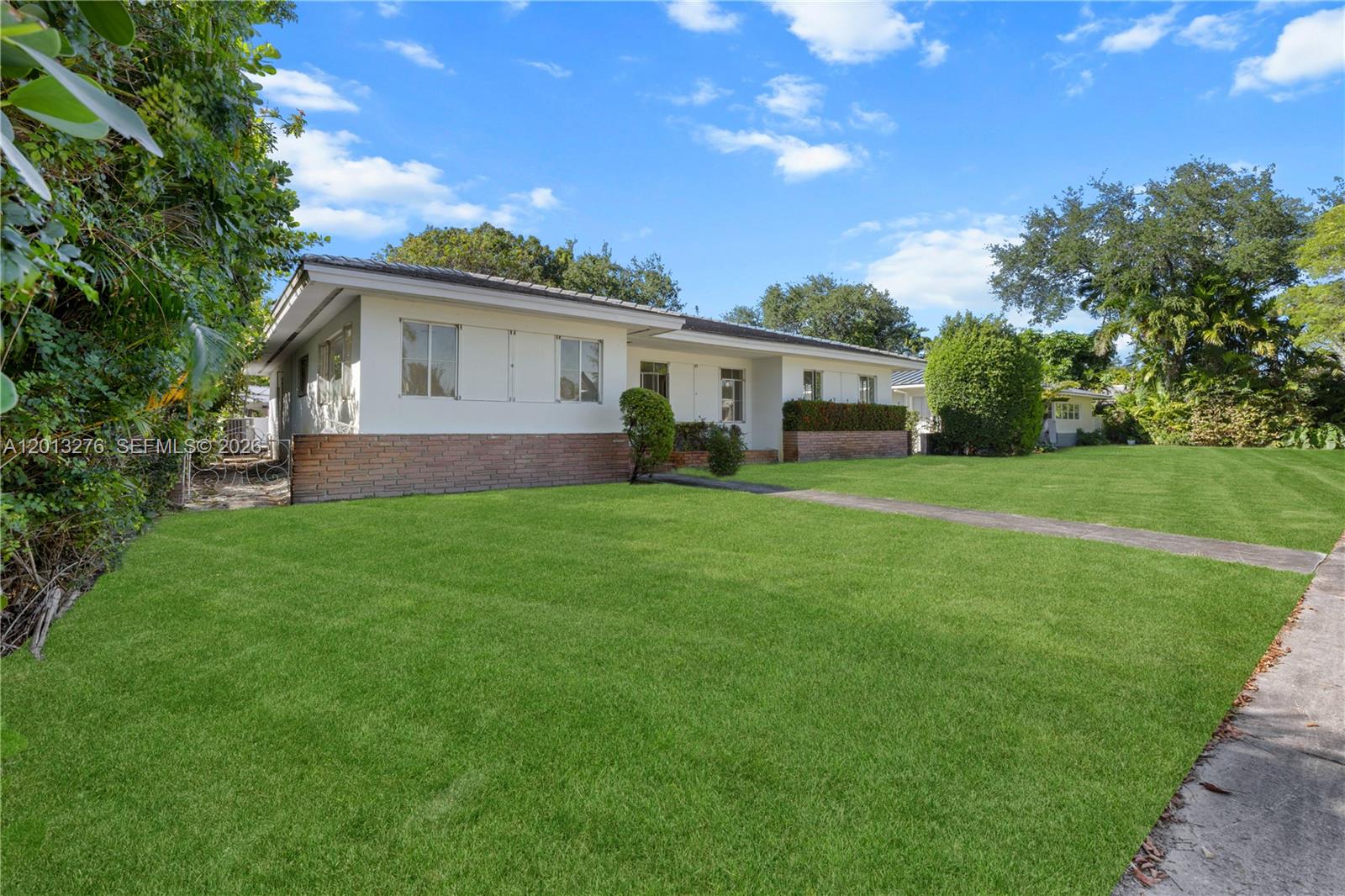 427 Grand Concourse Property Photo 6