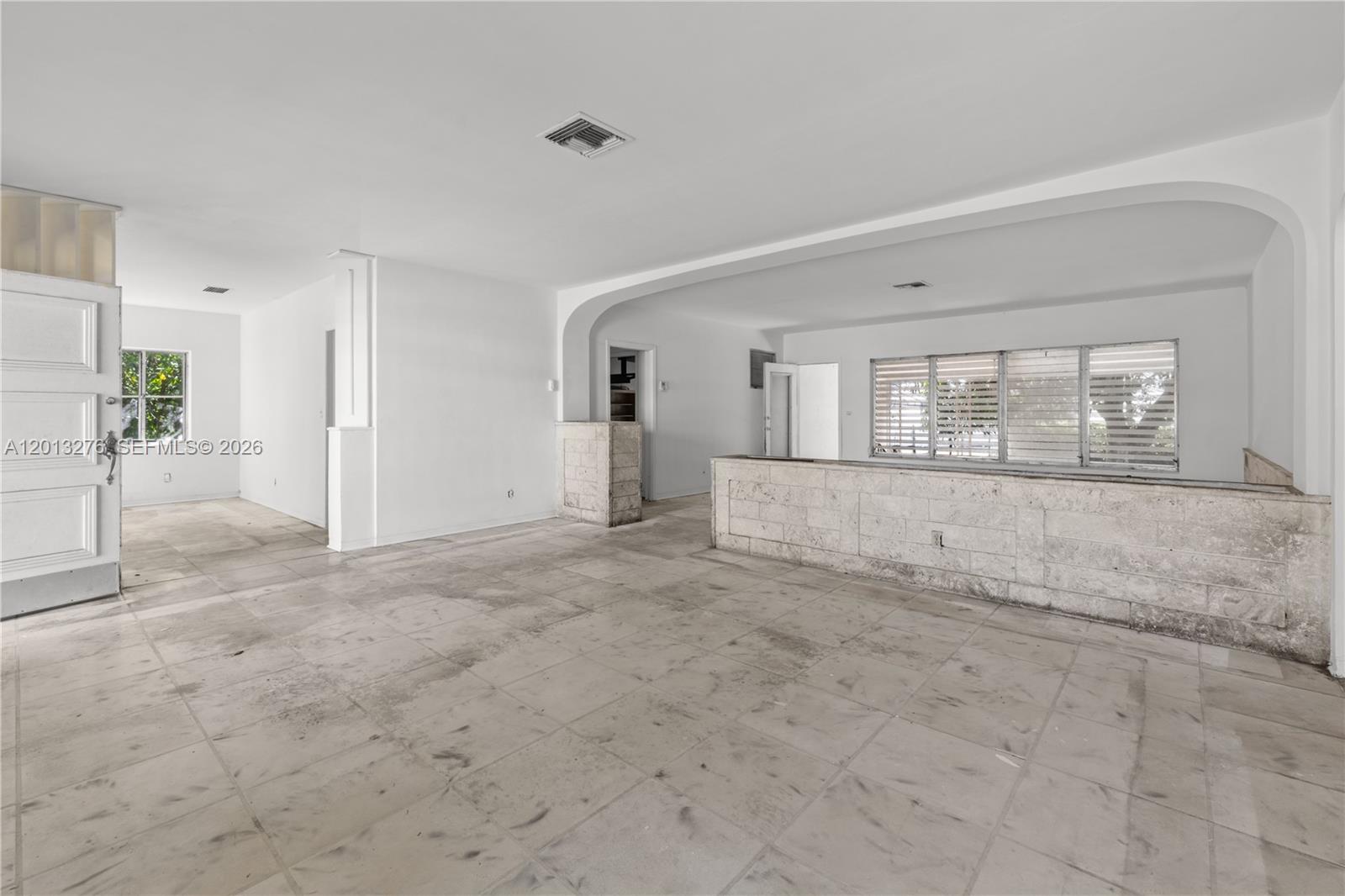 427 Grand Concourse Property Photo 12