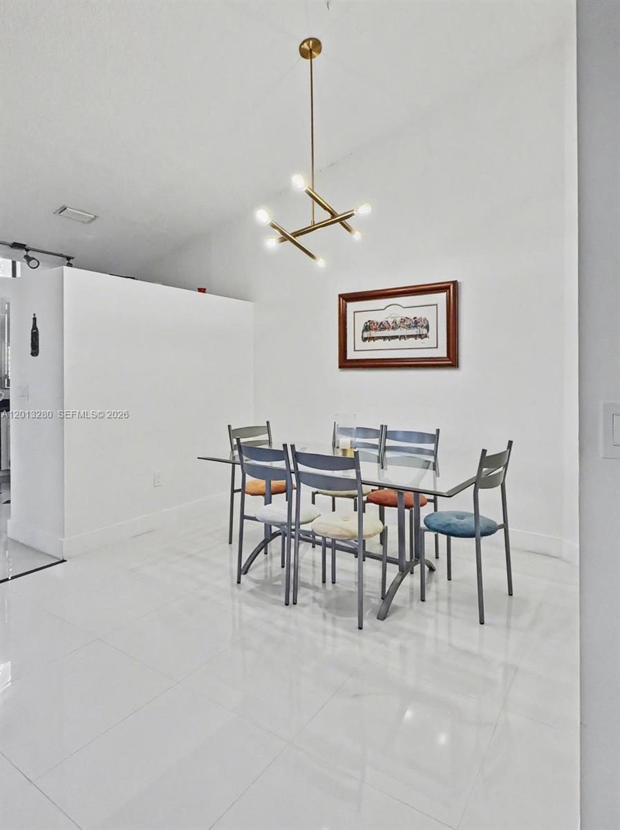 15533 N Miami Lakeway N 201 Property Photo 1