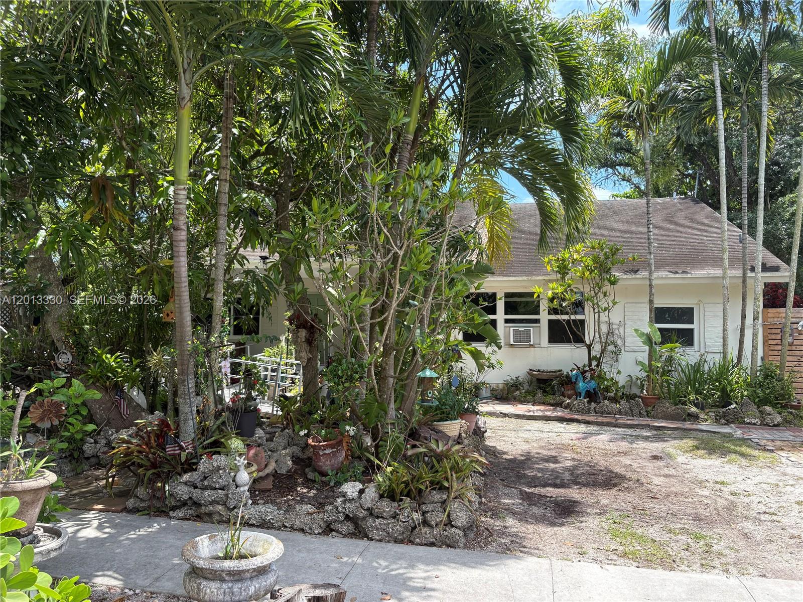 5930 Sw 44th Terrace Property Photo 3